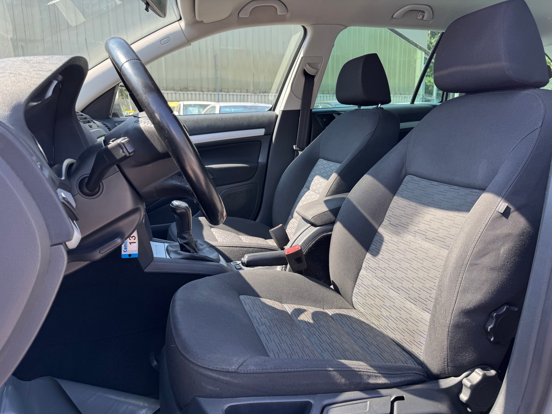 SKODA Octavia Combi 1.8 TSI Swiss Adventure 4x4-image-9