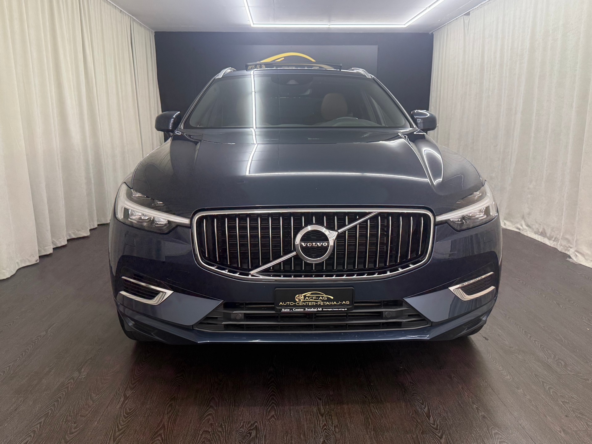 VOLVO XC60 T6 eAWD Inscription Expression Geartronic-showroom-element-1