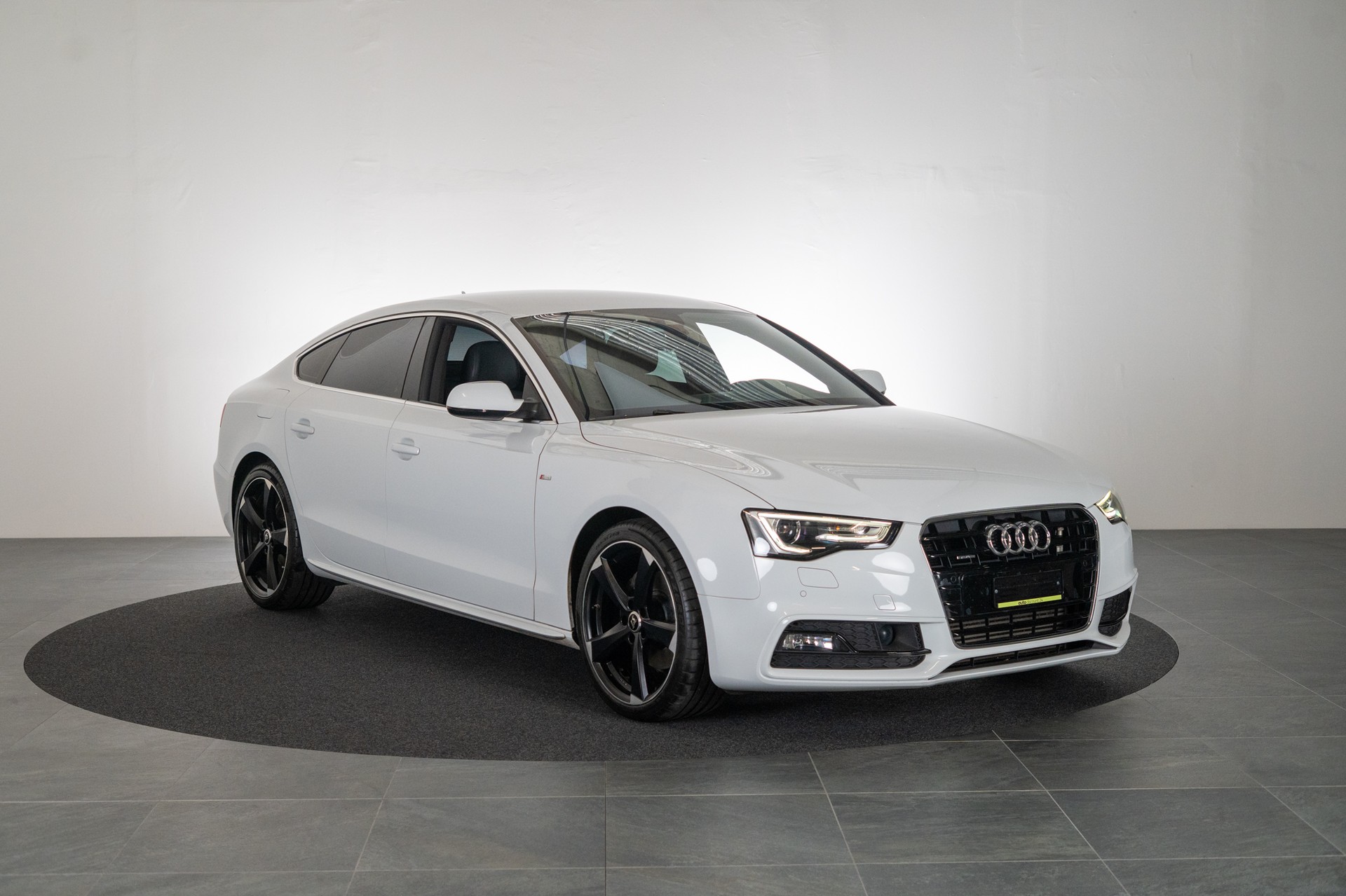 AUDI A5 Sportback 2.0 TFSI 225 quattro S-Tronic / S-Line / Rückfahrkamera / Tempomat-showroom-element-2