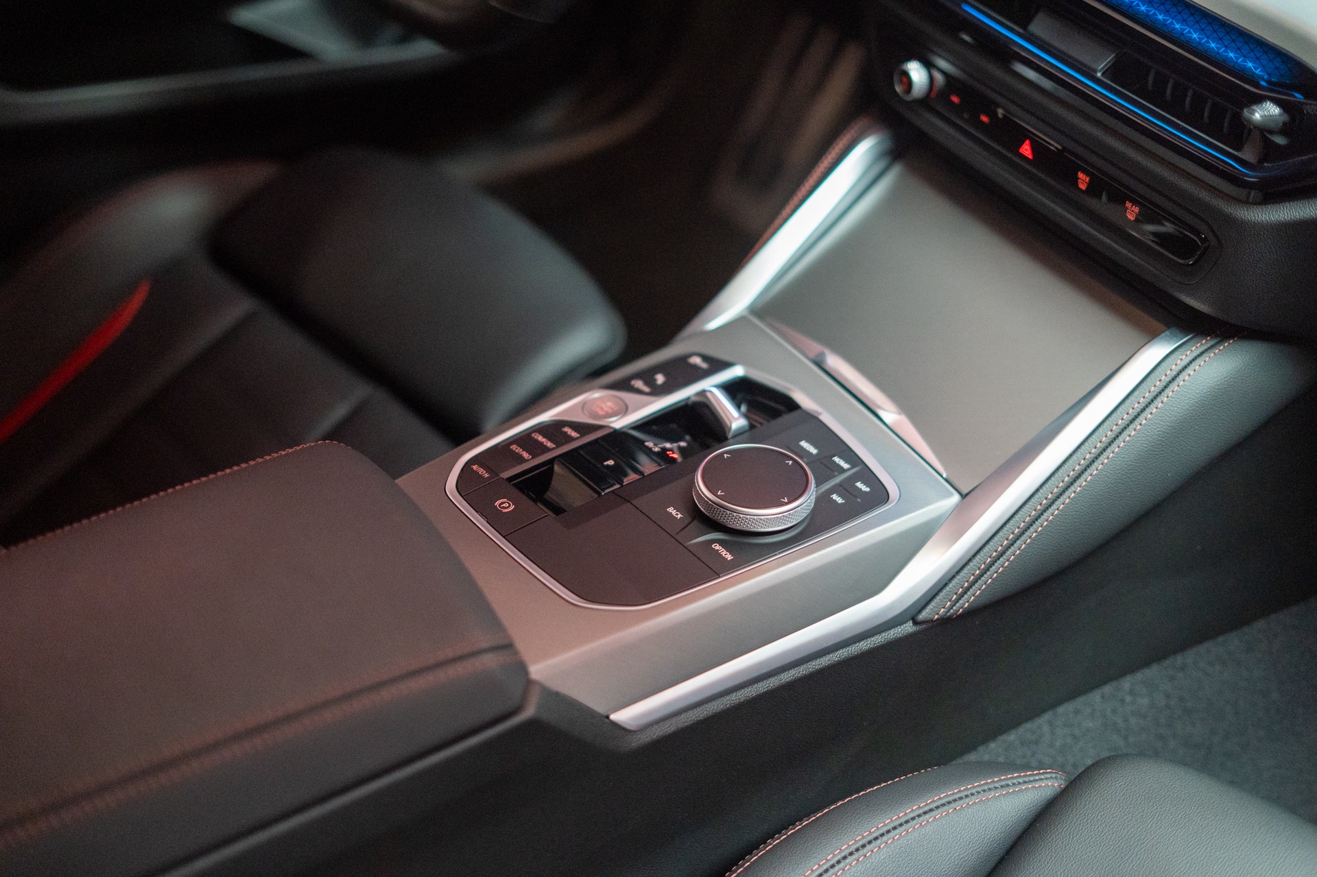 BMW M240i xDrive Coupé / LCI / Rückfahrkamera / Harman/Kardon-image-14