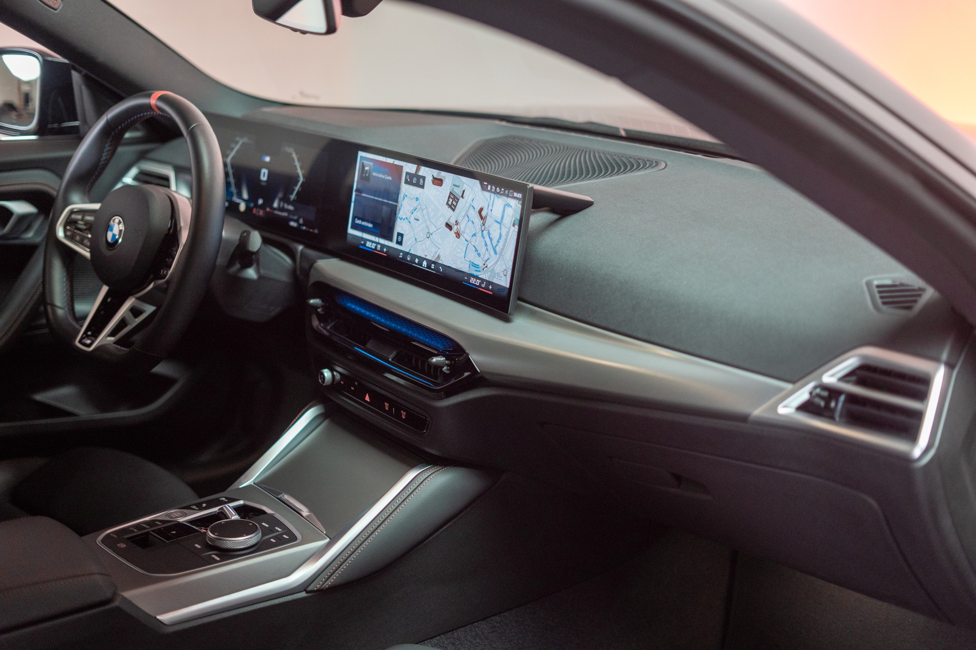 BMW M240i xDrive Coupé / LCI / Rückfahrkamera / Harman/Kardon-image-13