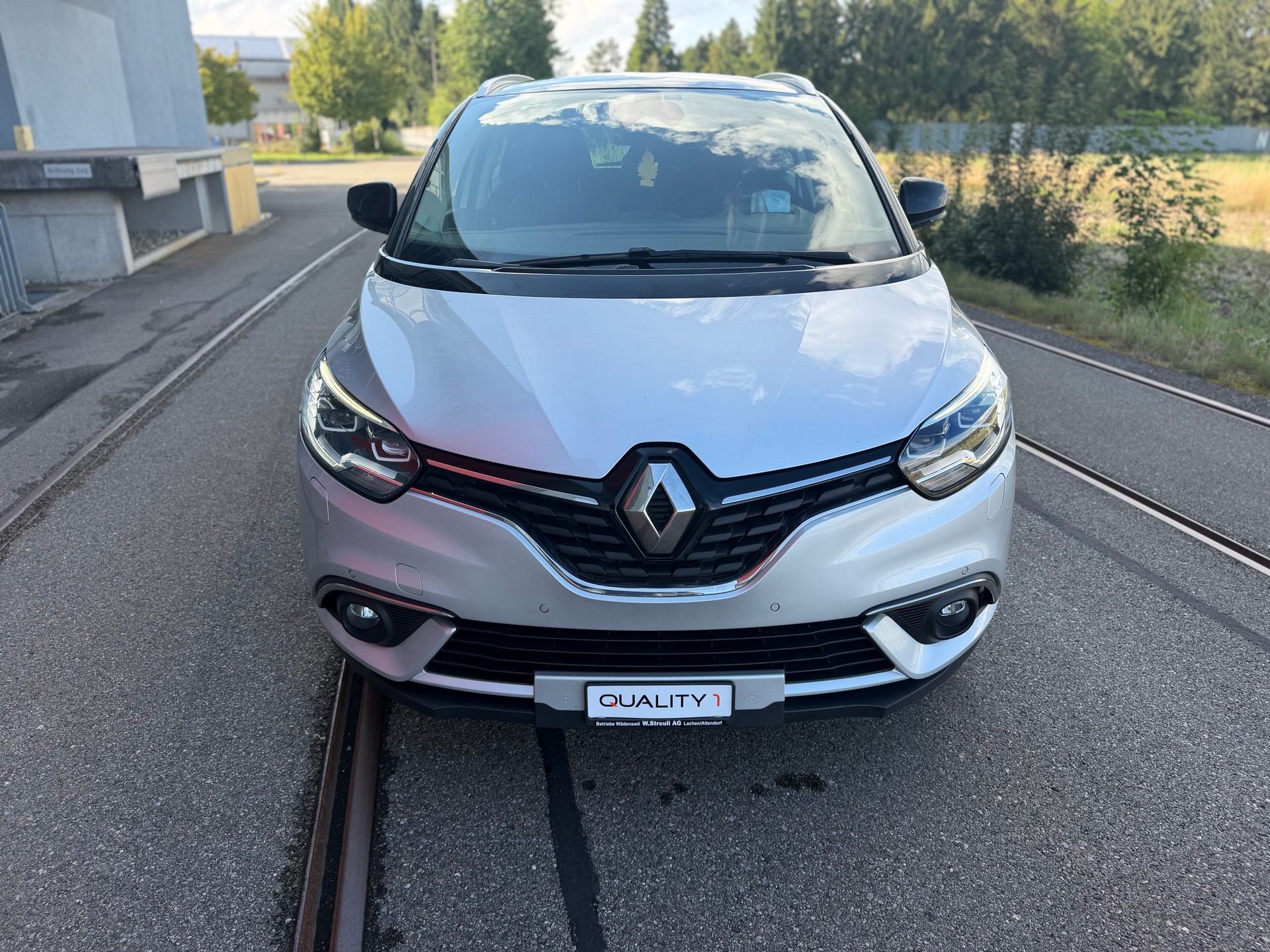 RENAULT Grand Scénic 1.3 16V Turbo Intens EDC-showroom-element-1