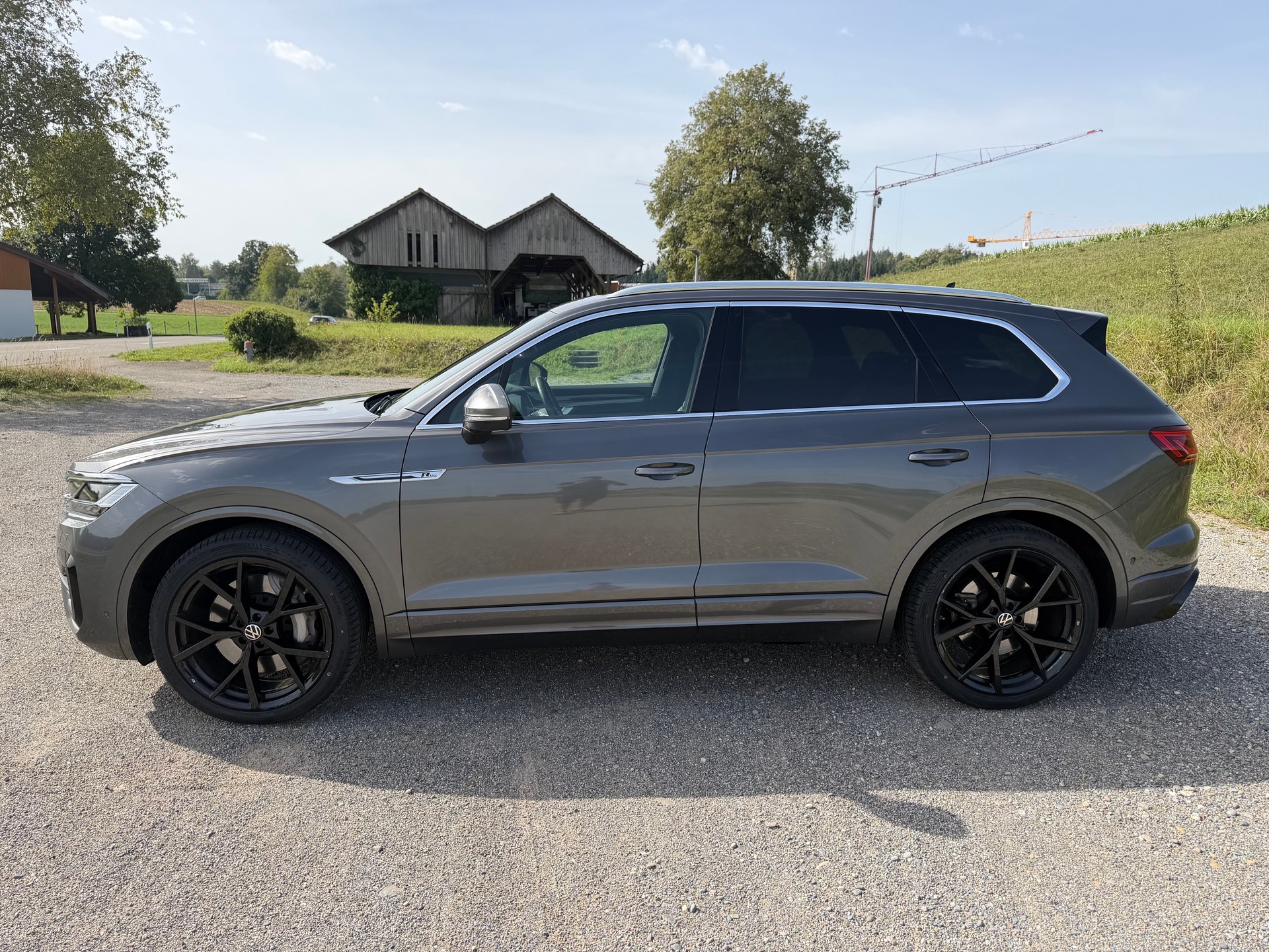 VW Touareg 4.0 V8 TDI R-Line Tiptronic-image-1