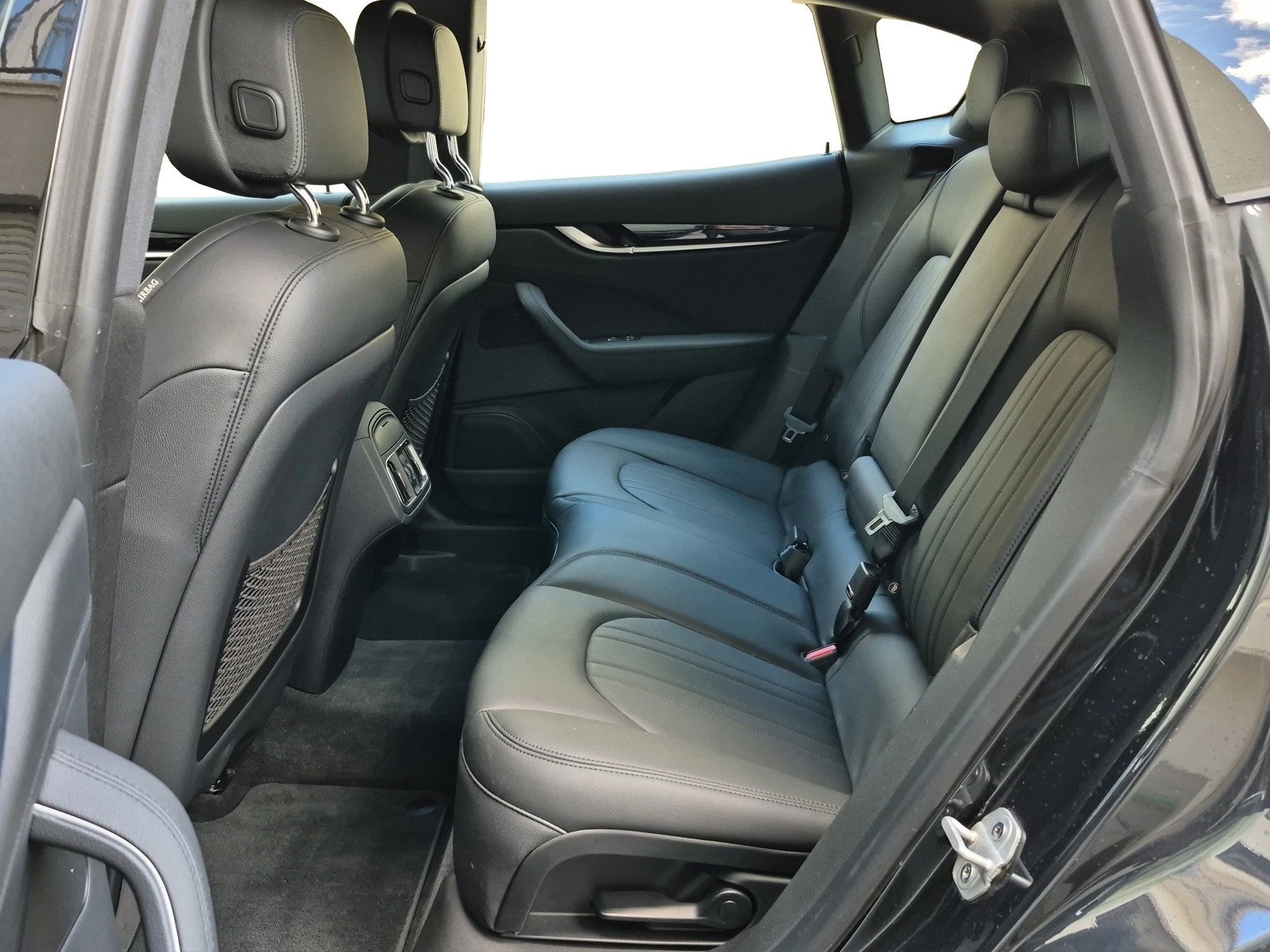 MASERATI Levante 3.0 V6 Essence Automatica-image-8