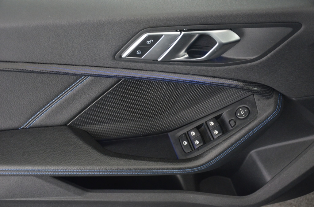 BMW 116d Steptronic M Sport-image-24