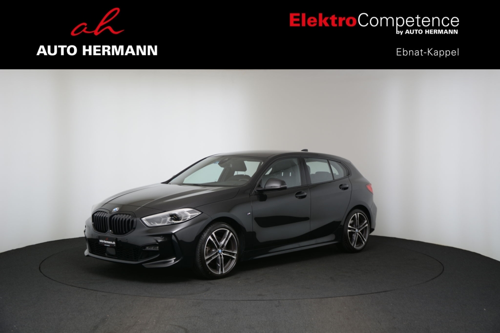 BMW 116d Steptronic M Sport-showroom-element-2