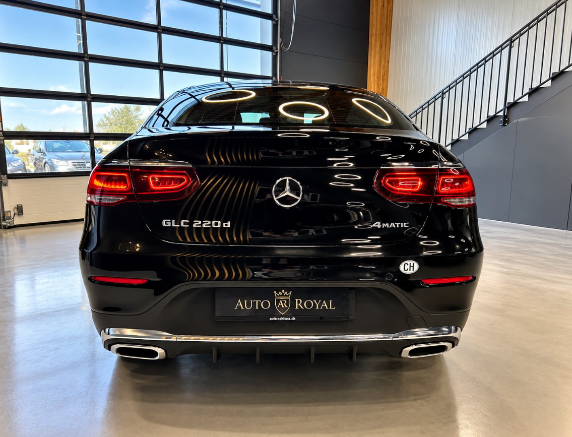 MERCEDES-BENZ GLC Coupé 220 d AMG Line 4Matic 9G-Tronic-image-4