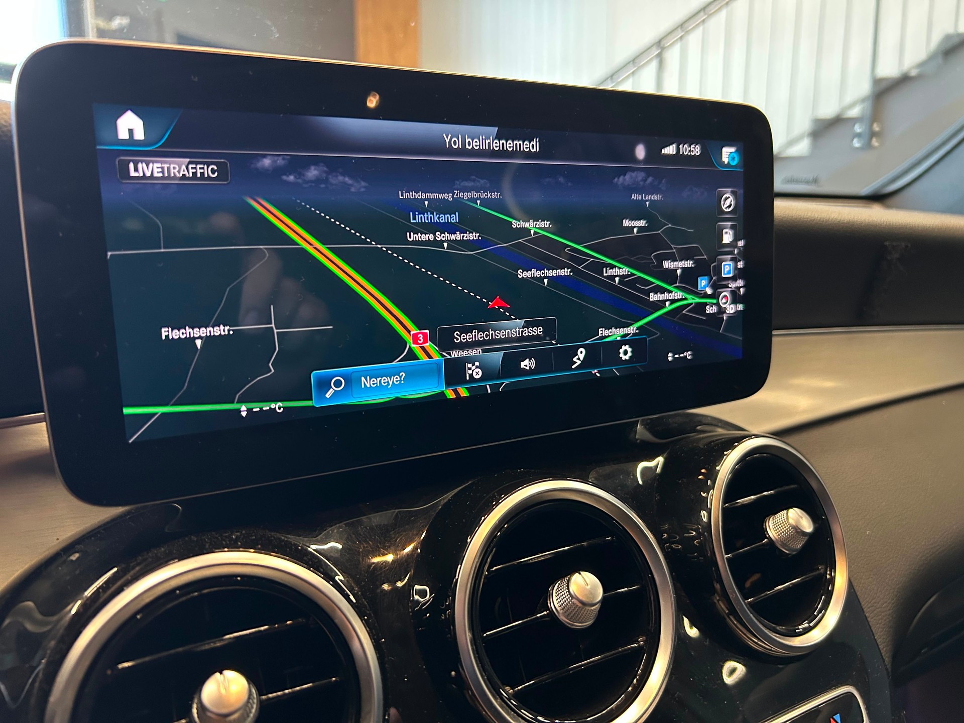MERCEDES-BENZ GLC Coupé 220 d AMG Line 4Matic 9G-Tronic-image-14