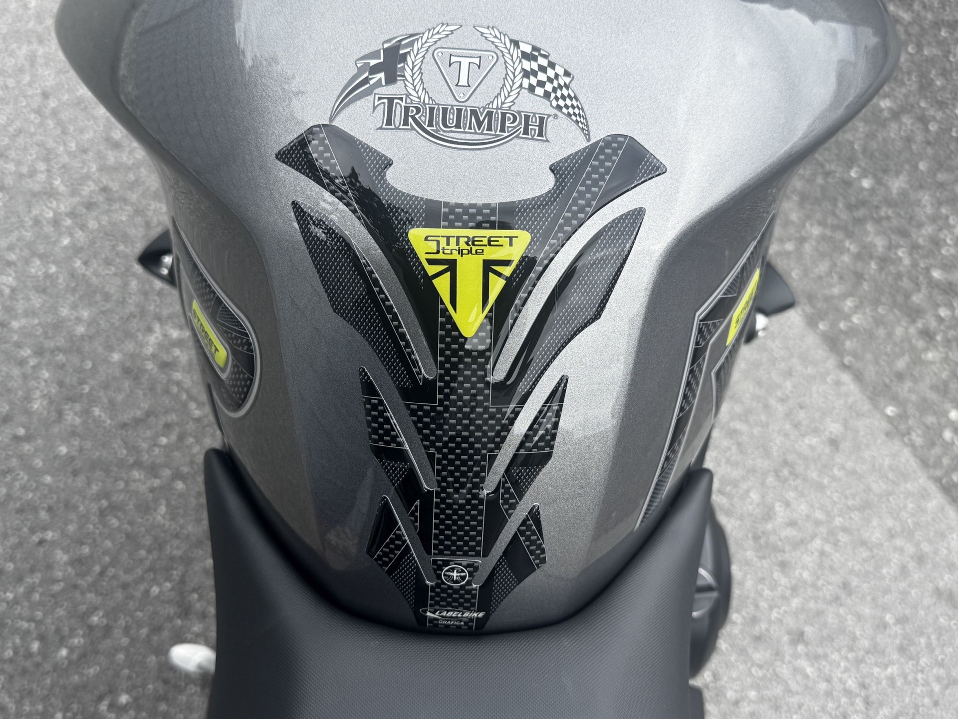 TRIUMPH Street Triple R 765-image-7