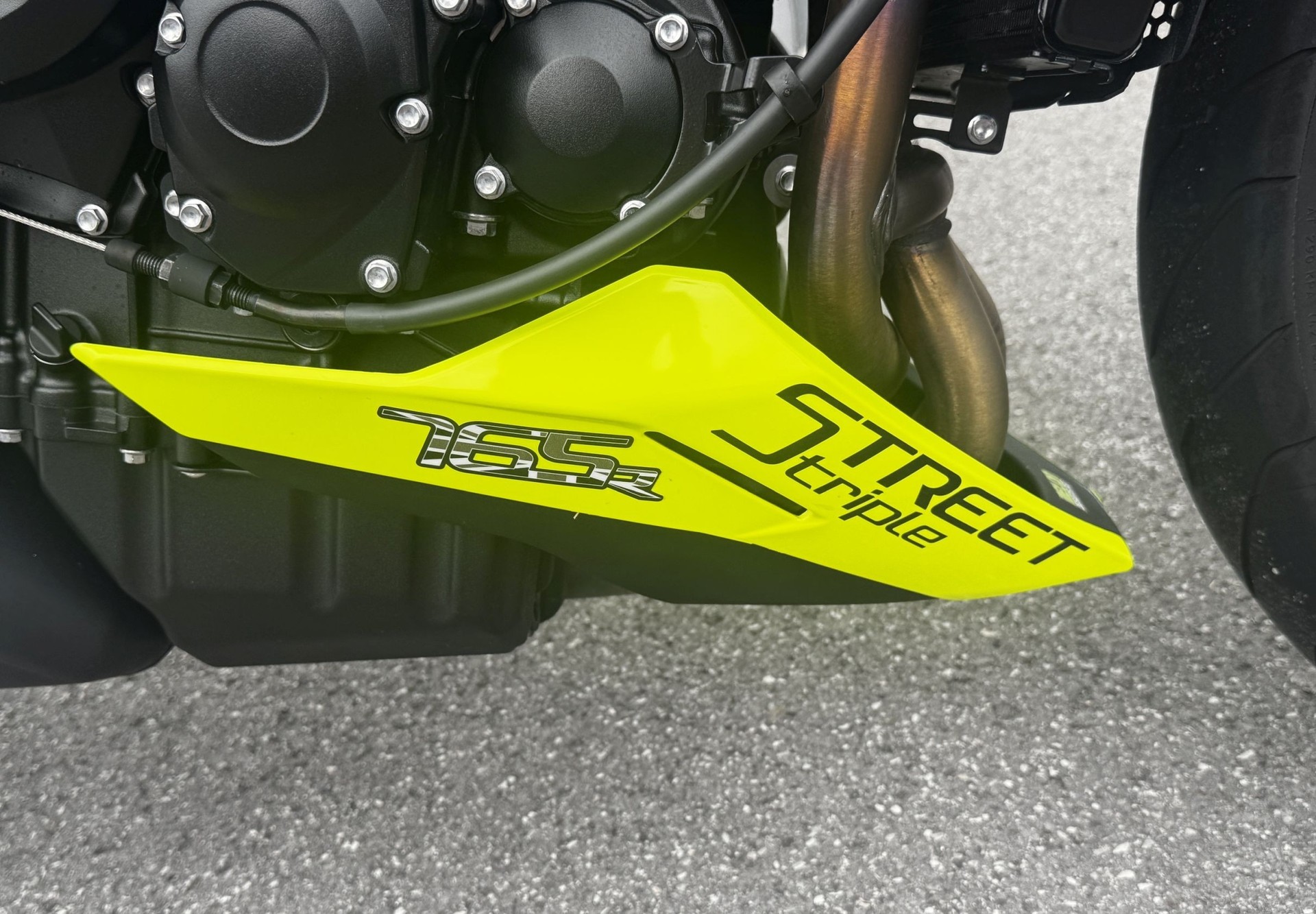 TRIUMPH Street Triple R 765-image-2