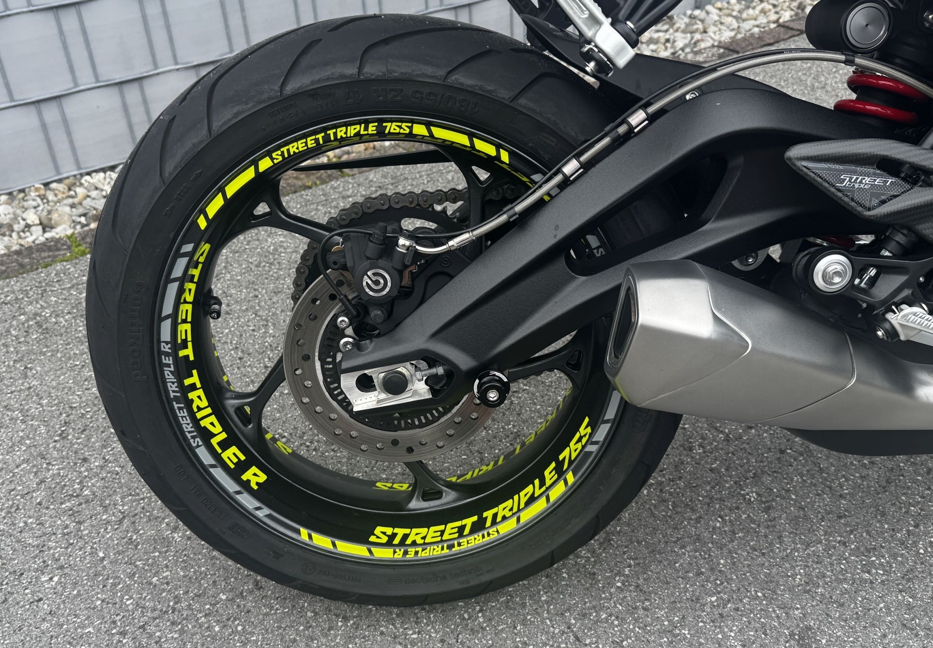 TRIUMPH Street Triple R 765-image-1