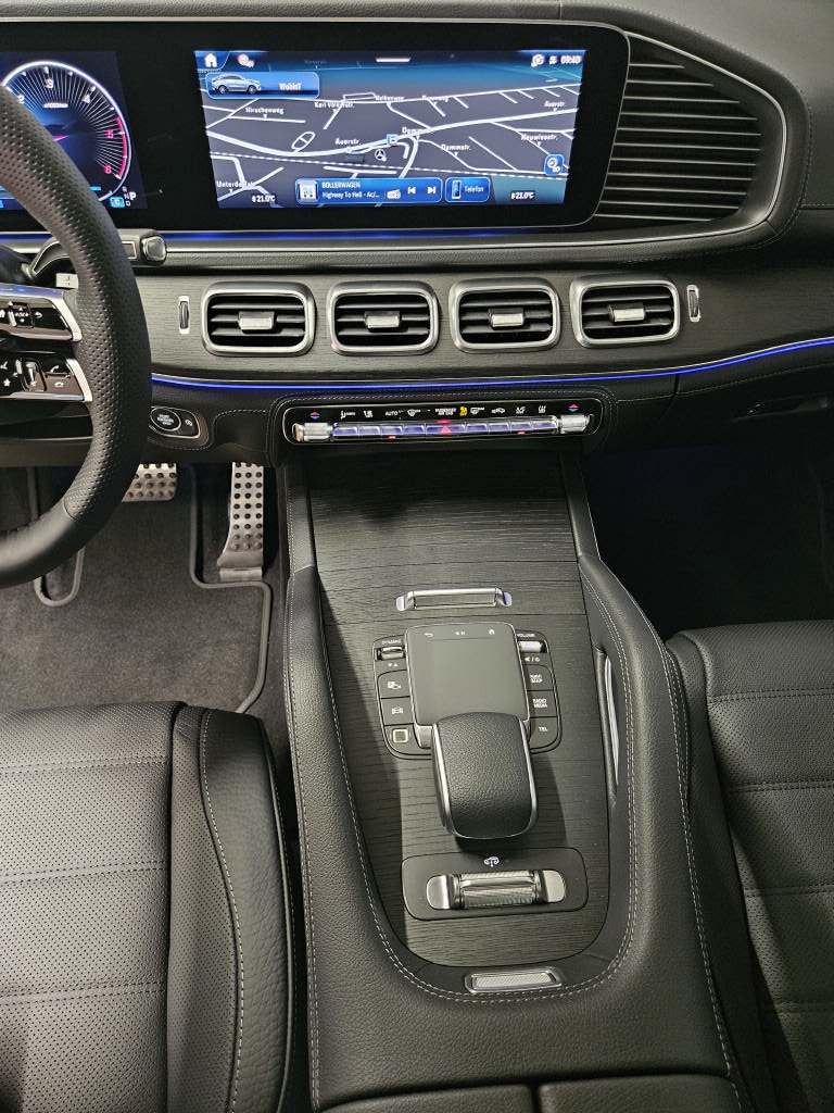 MERCEDES-BENZ GLE 450 d 4Matic Coupé AMG Line-image-10