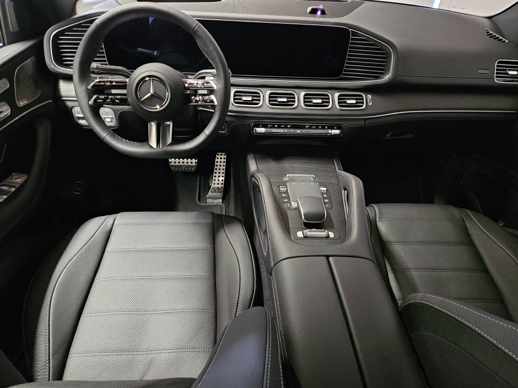 MERCEDES-BENZ GLE 450 d 4Matic Coupé AMG Line-image-7