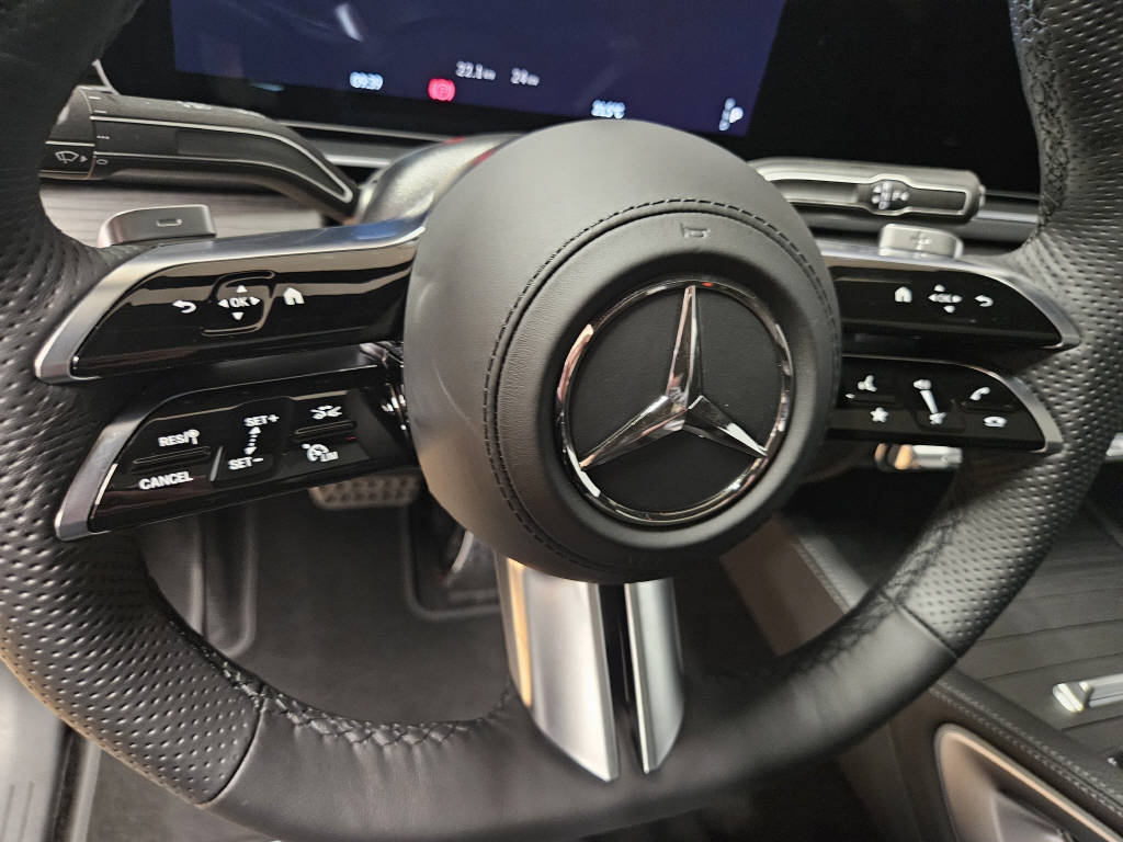 MERCEDES-BENZ GLE 450 d 4Matic Coupé AMG Line-image-8