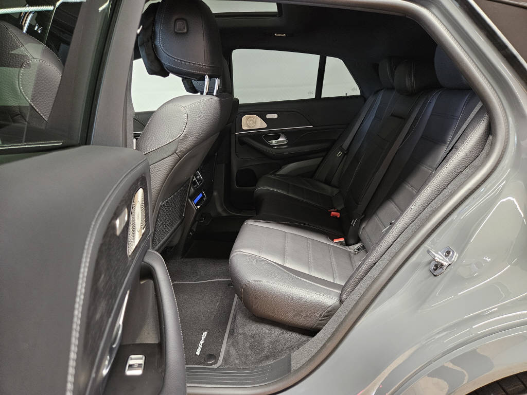 MERCEDES-BENZ GLE 450 d 4Matic Coupé AMG Line-image-12
