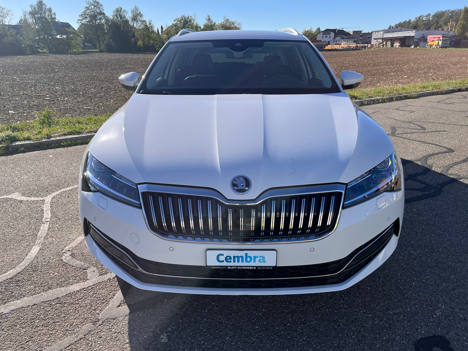 SKODA SKODA Superb Combi 2.0 TDi Style 4x4 DSG * MY SKODA PAKET - LEDER ALCANTARA - PEARL WEISS METALLIC - AHK 2200kg *-image-8