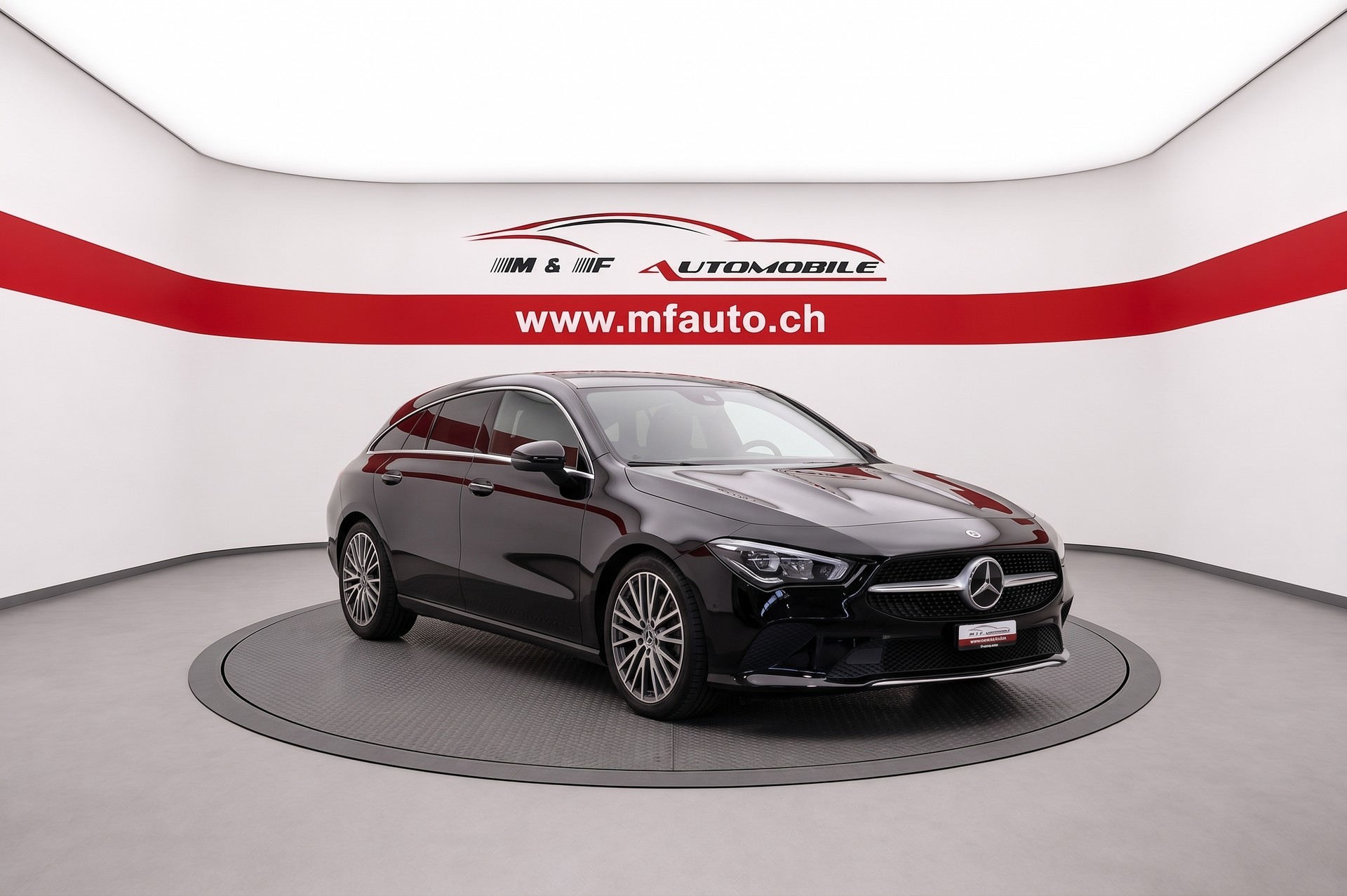 MERCEDES-BENZ CLA 220 d Progressive 4matic Shooting Brake-showroom-element-2