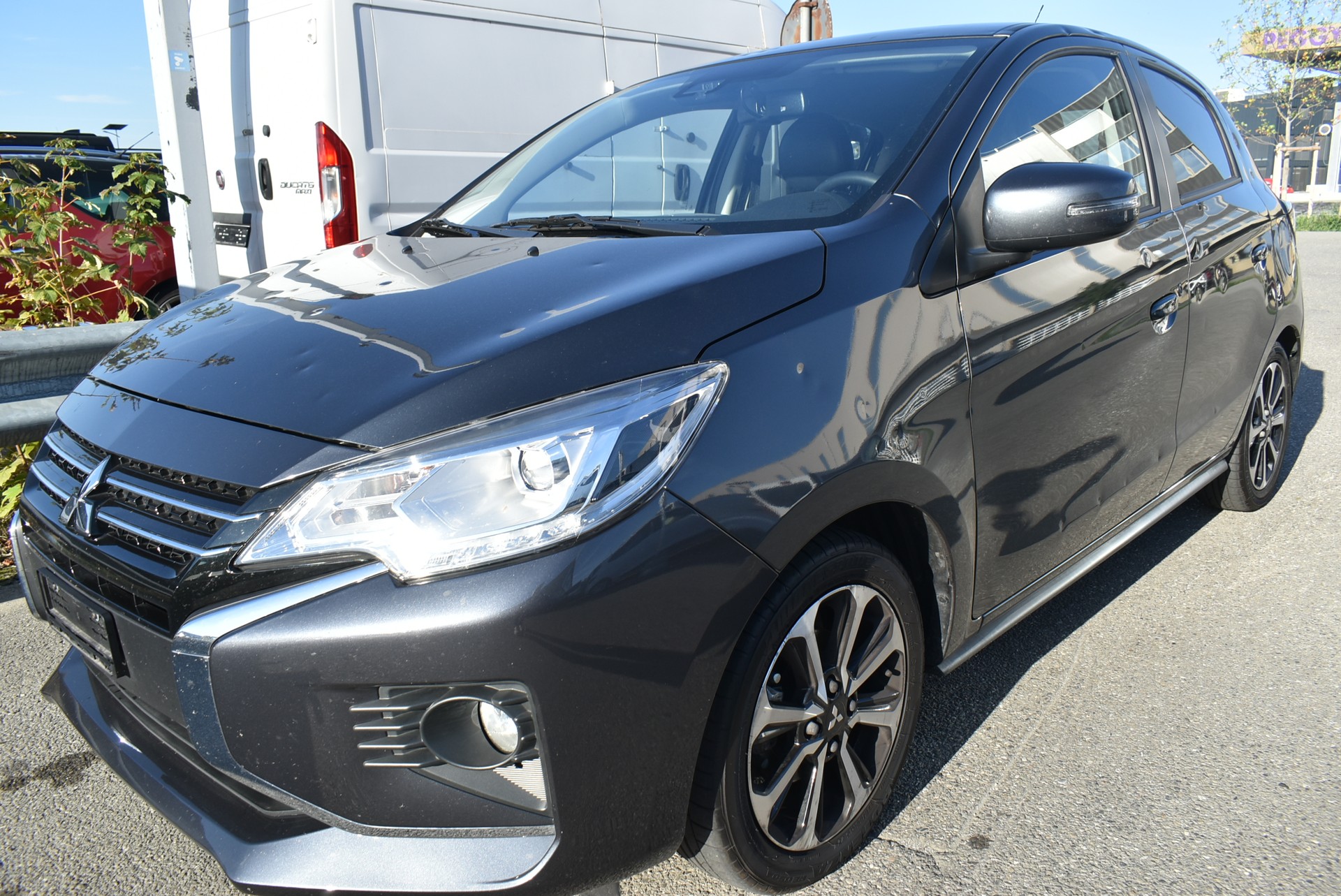 MITSUBISHI Space Star 1.2 CVT Intense
