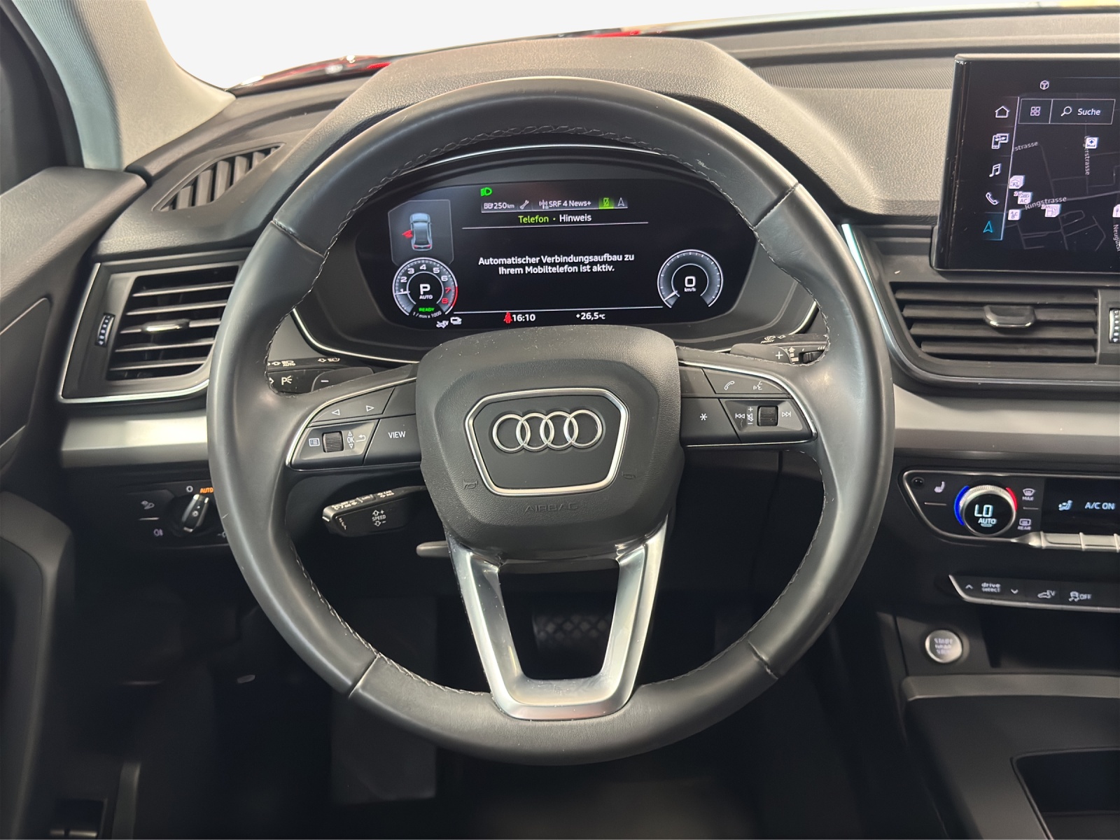 AUDI Q5 50 TFSI e PHEV quattro S-tronic-image-10