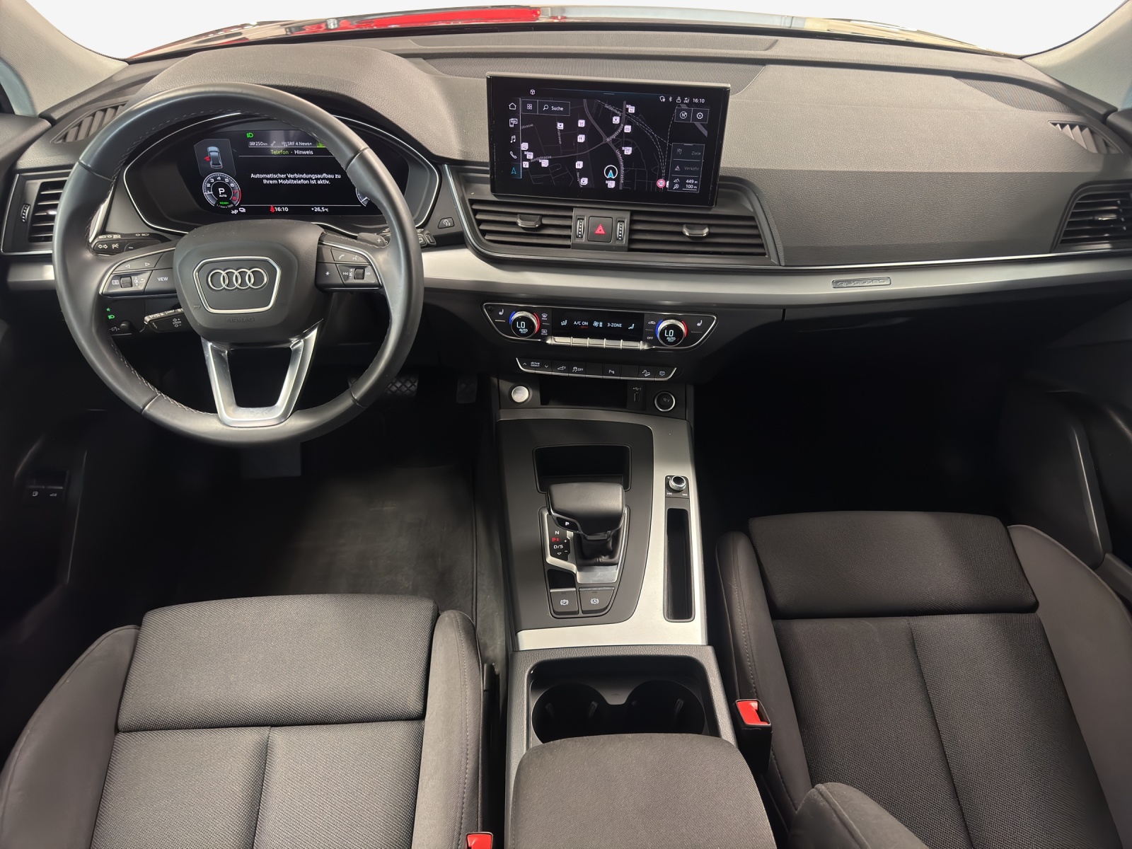 AUDI Q5 50 TFSI e PHEV quattro S-tronic-image-9