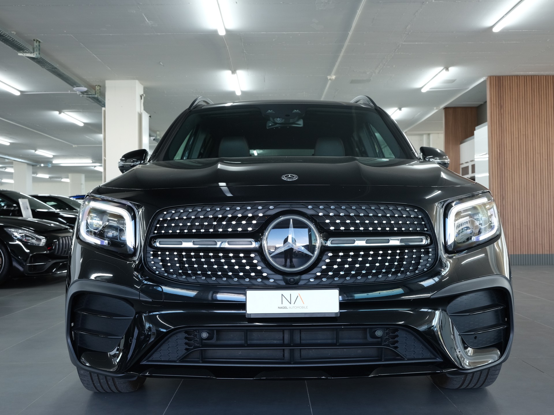 MERCEDES-BENZ GLB 250 4Matic AMG Line 8G-Tronic *360 Kamera* *Burmester* *Panorama*-image-8