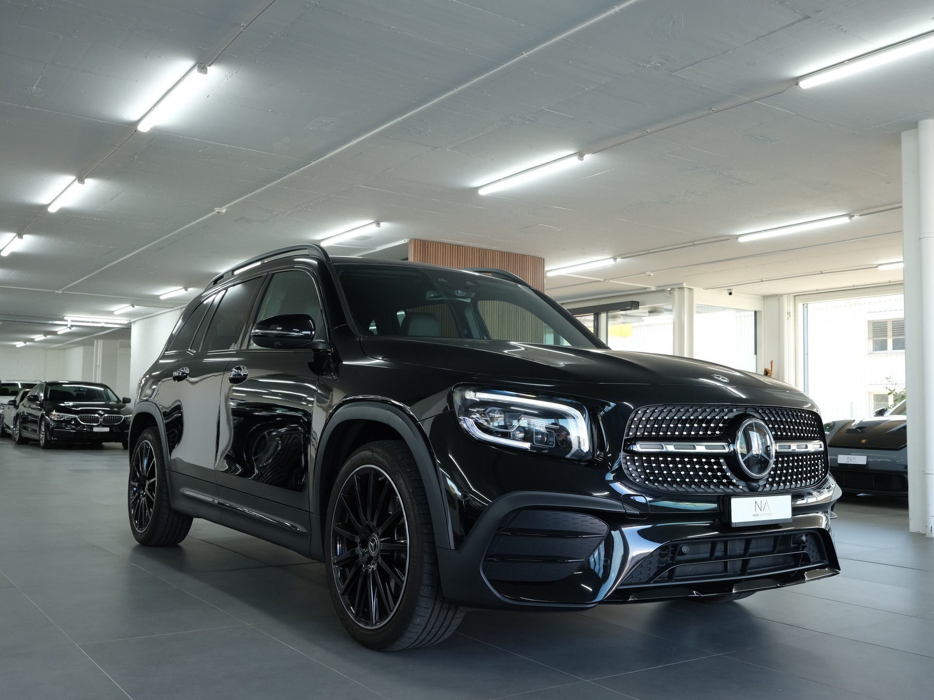 MERCEDES-BENZ GLB 250 4Matic AMG Line 8G-Tronic *360 Kamera* *Burmester* *Panorama*-showroom-element-1