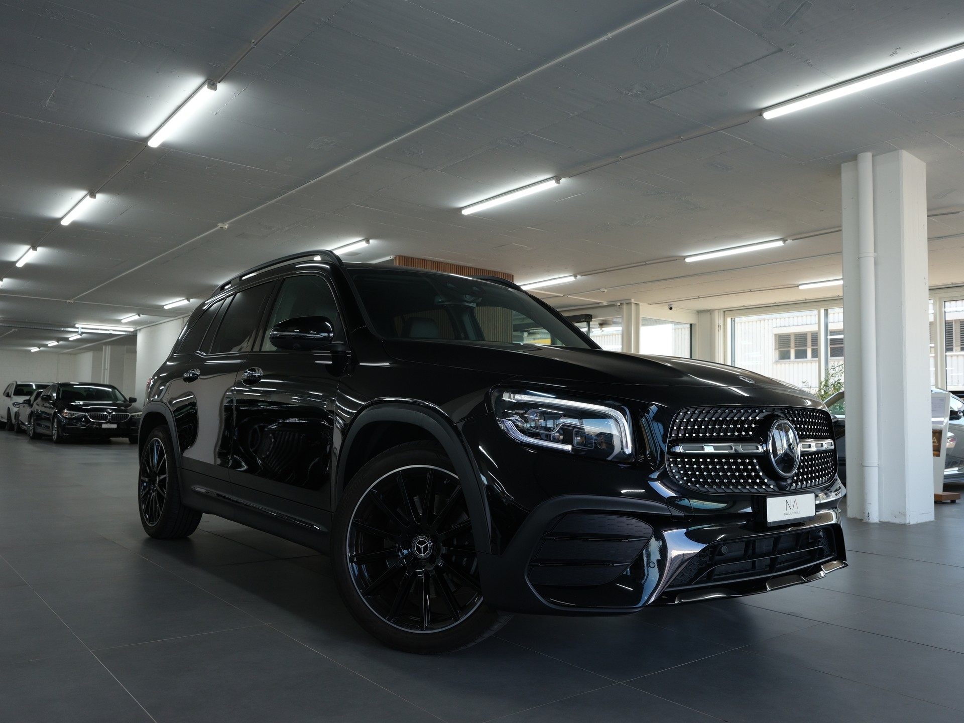 MERCEDES-BENZ GLB 250 4Matic AMG Line 8G-Tronic *360 Kamera* *Burmester* *Panorama*