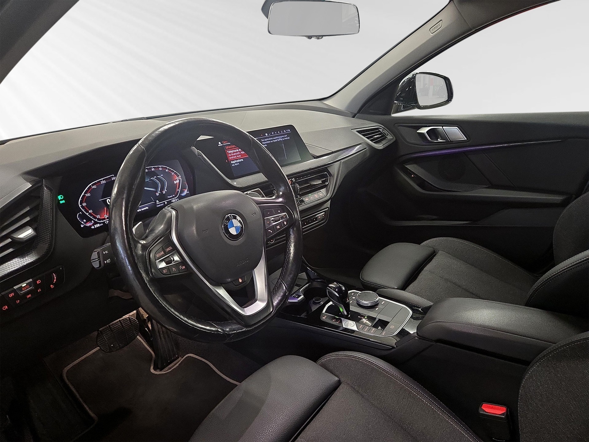 BMW 120i Sport Line Steptronic-image-3