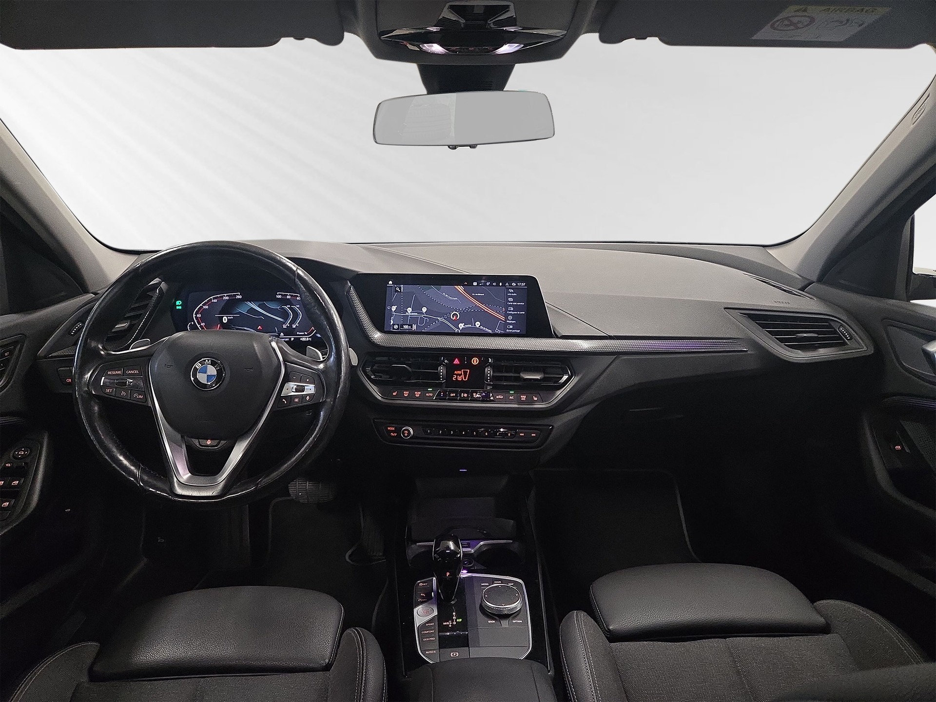 BMW 120i Sport Line Steptronic-image-5