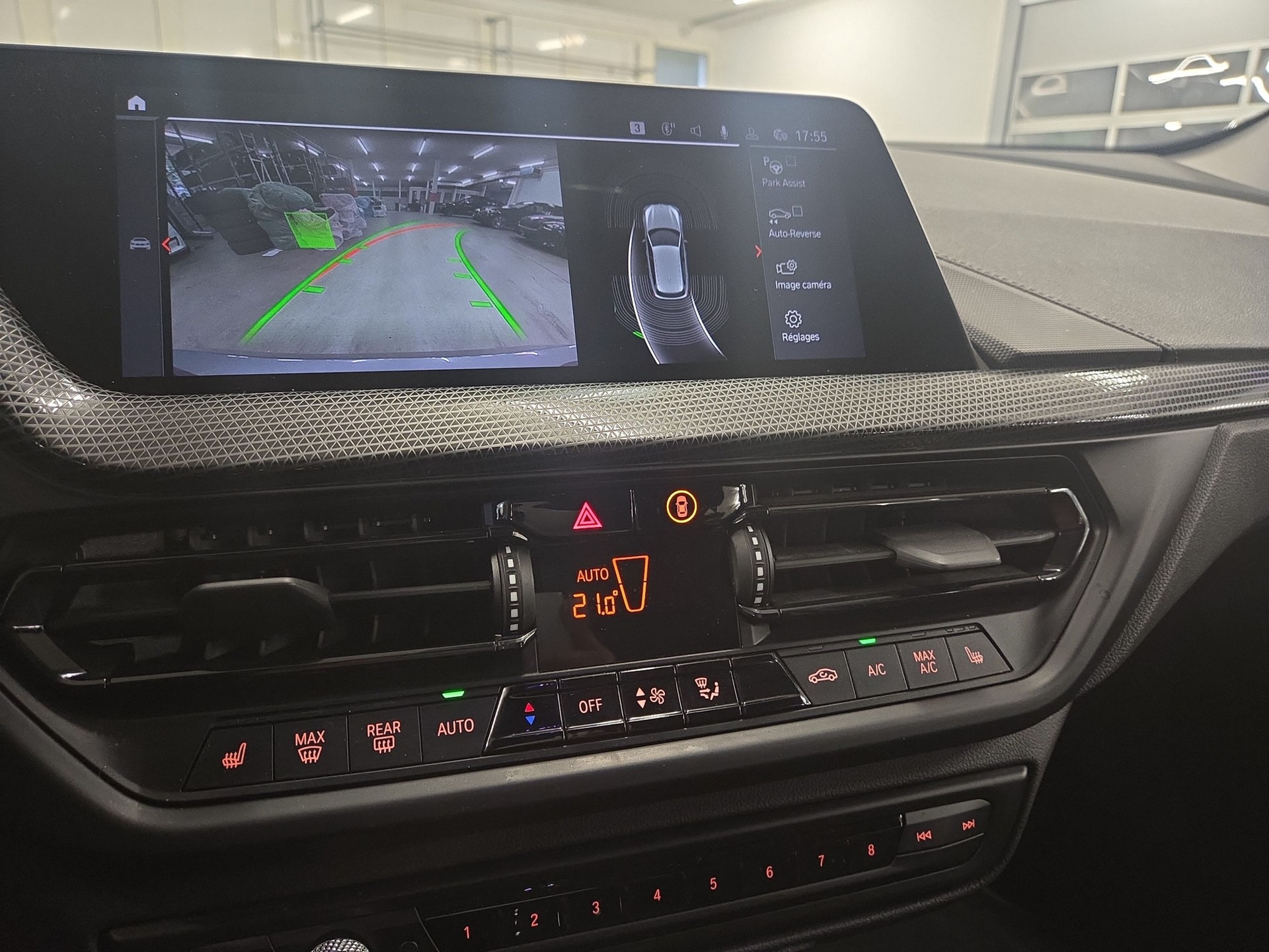 BMW 120i Sport Line Steptronic-image-15