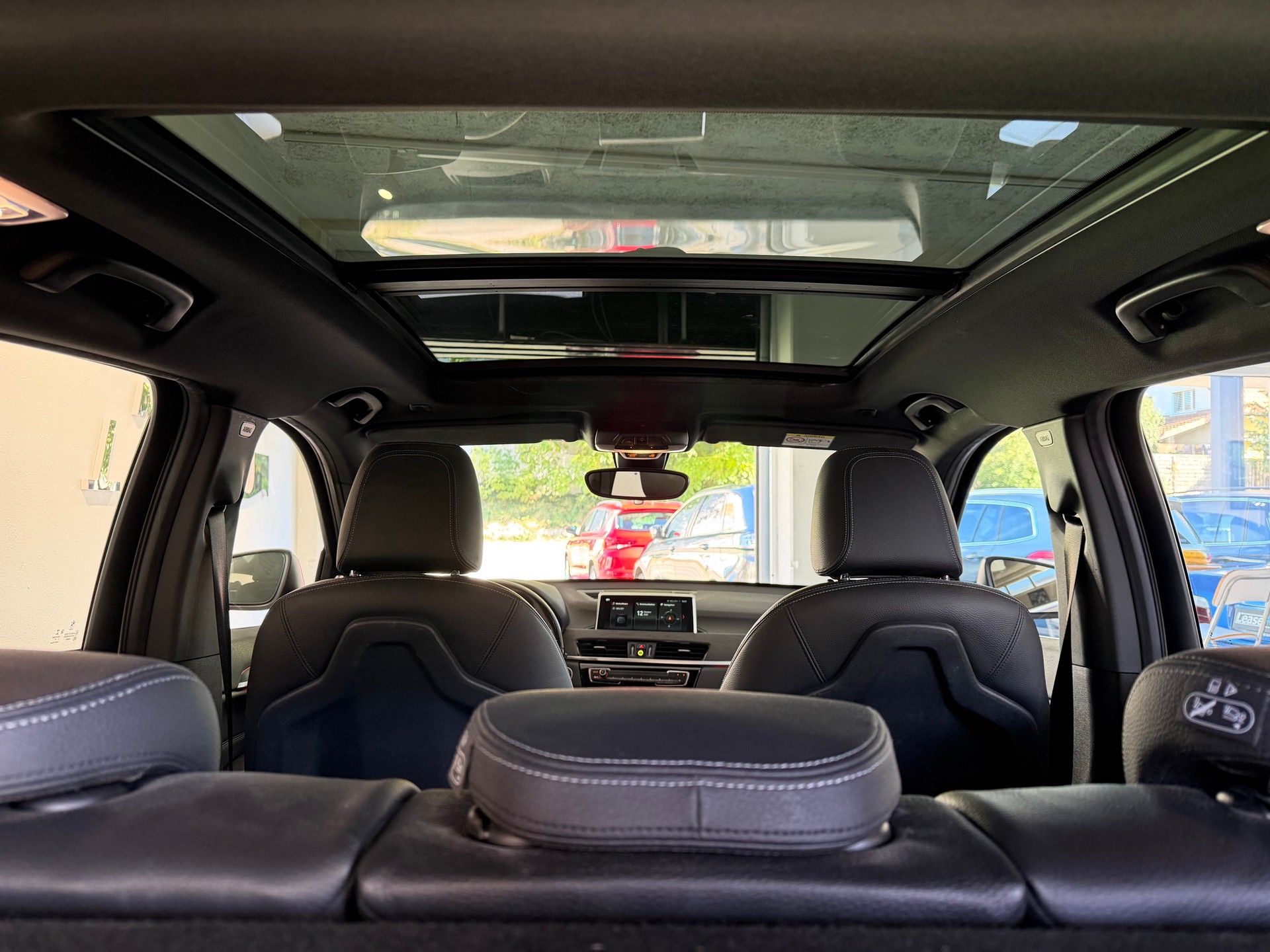 BMW X1 xDrive 25i xLine Steptronic-image-14