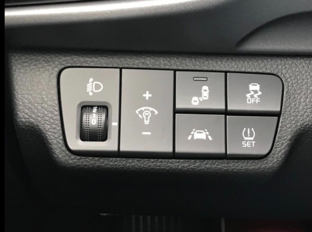 KIA Stonic 1.0 T-GDi-image-9