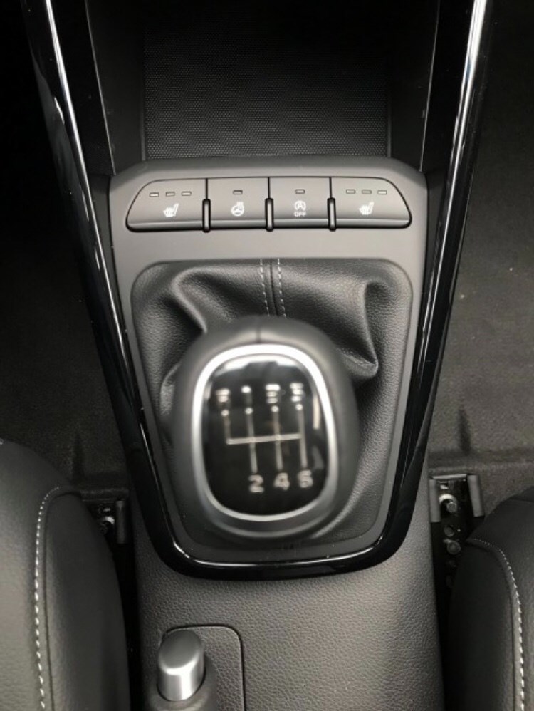 KIA Stonic 1.0 T-GDi-image-5
