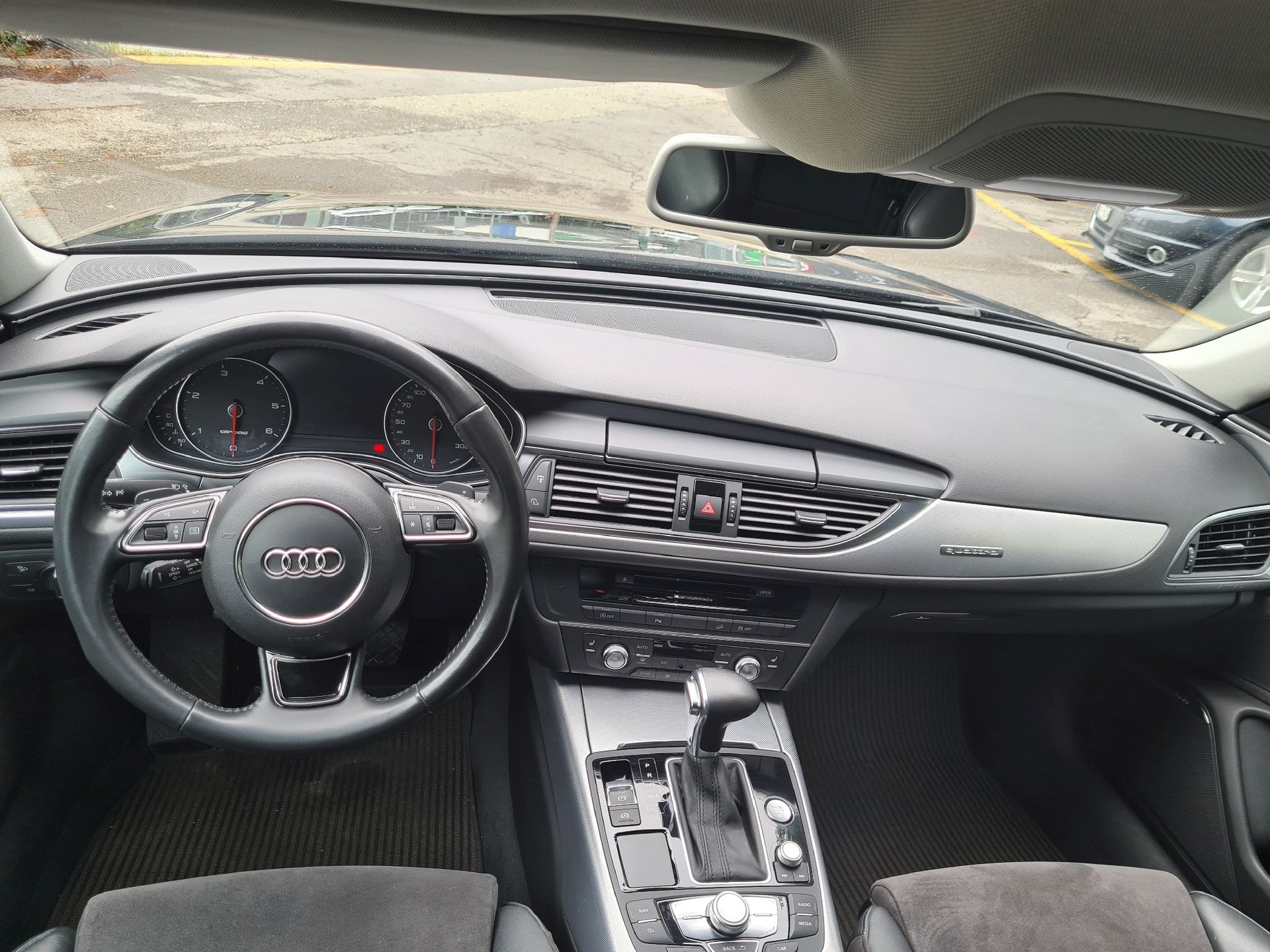AUDI A6 allroad 3.0 TDI V6 quattro S-tronic-image-6