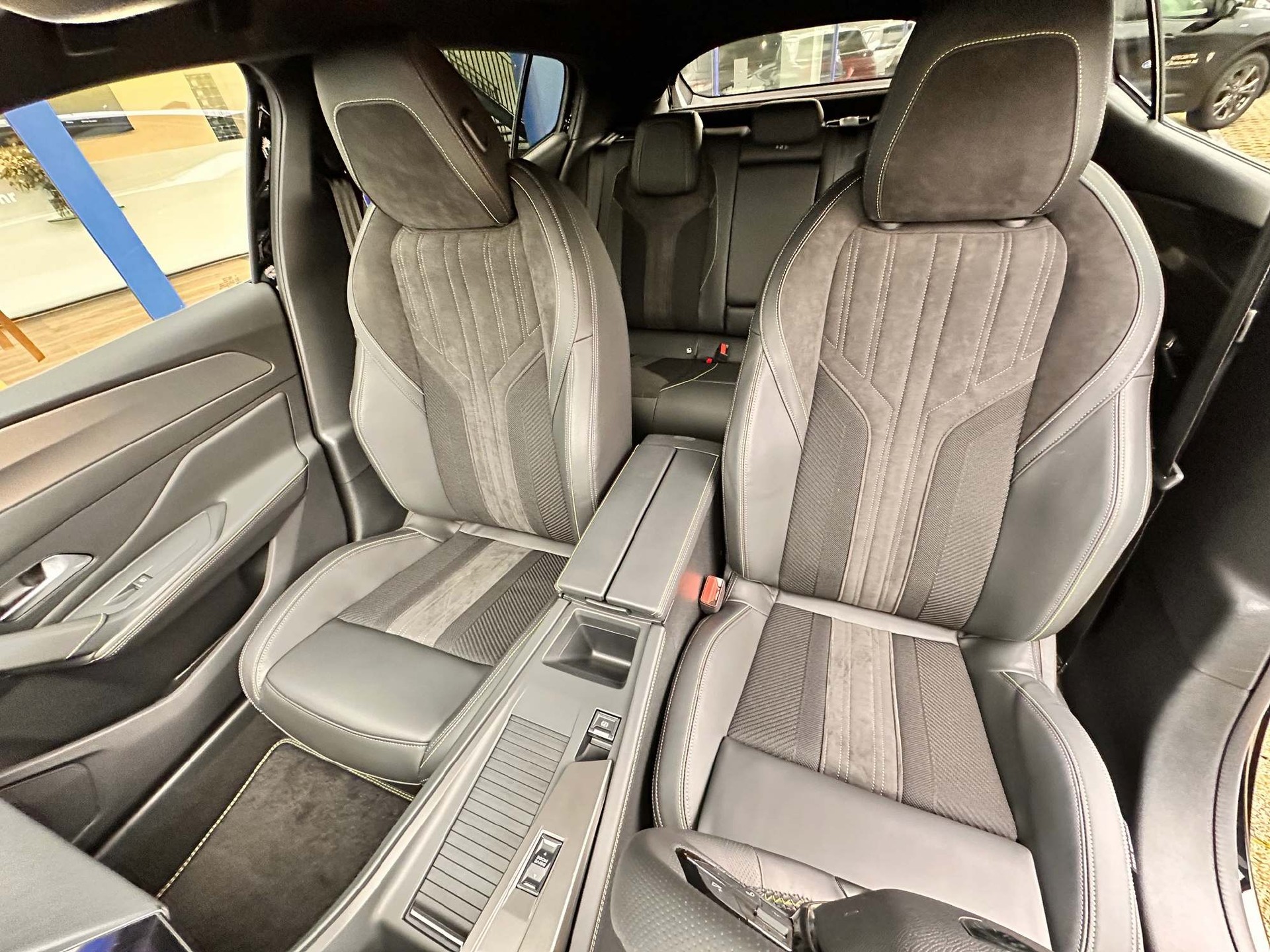 PEUGEOT 408 1.6 PHEV GT-image-12