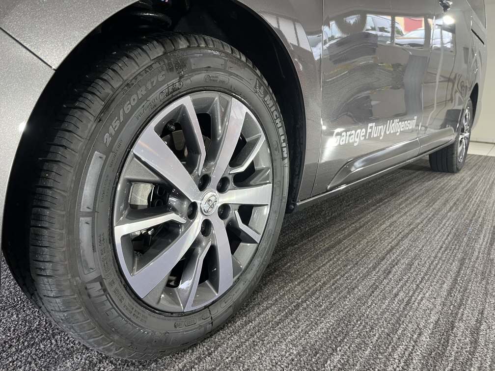TOYOTA PROACE Verso L2 2.0 D Trend-image-4