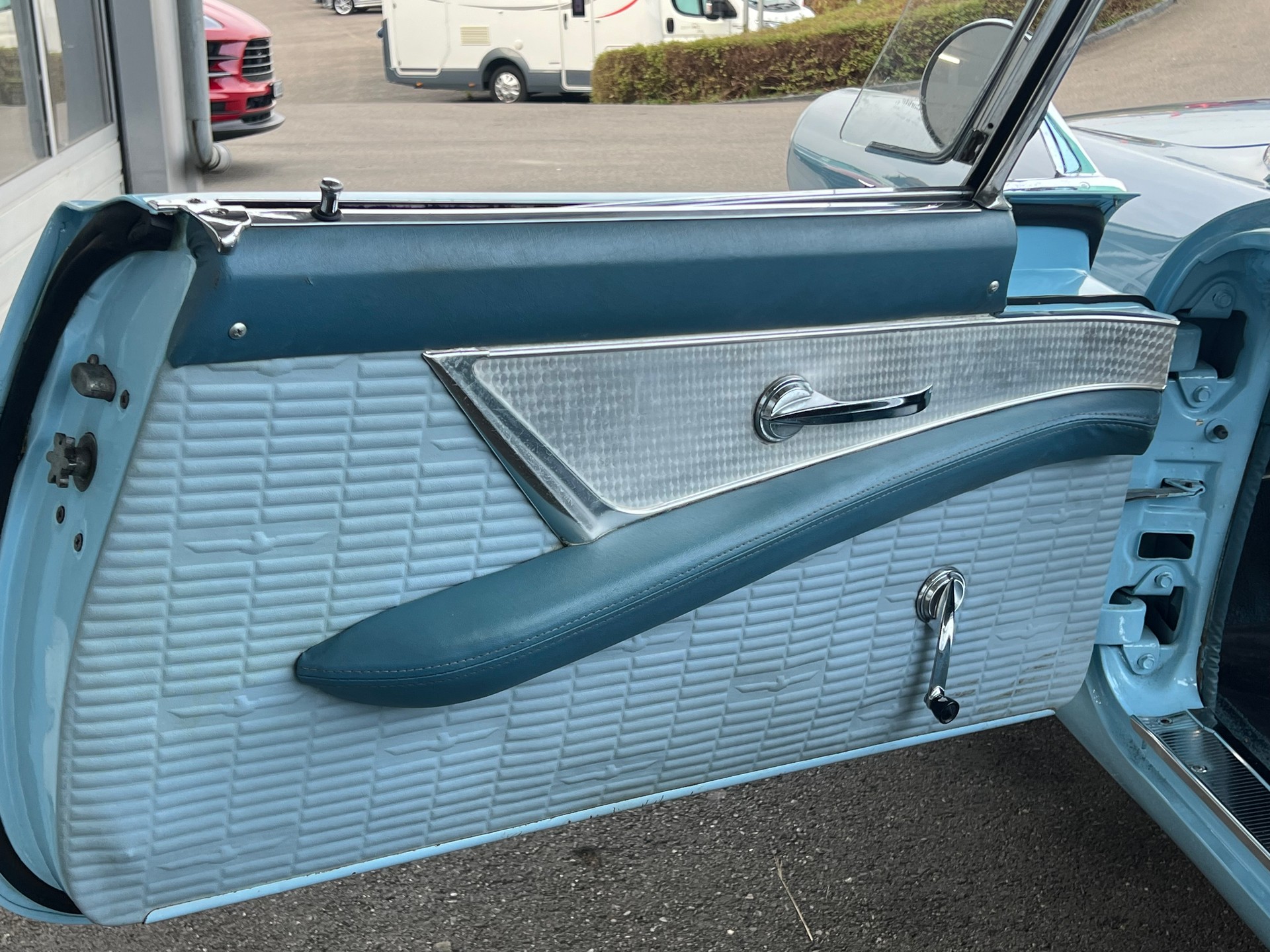 FORD Thunderbird, Marylin Monroe Modell-image-10