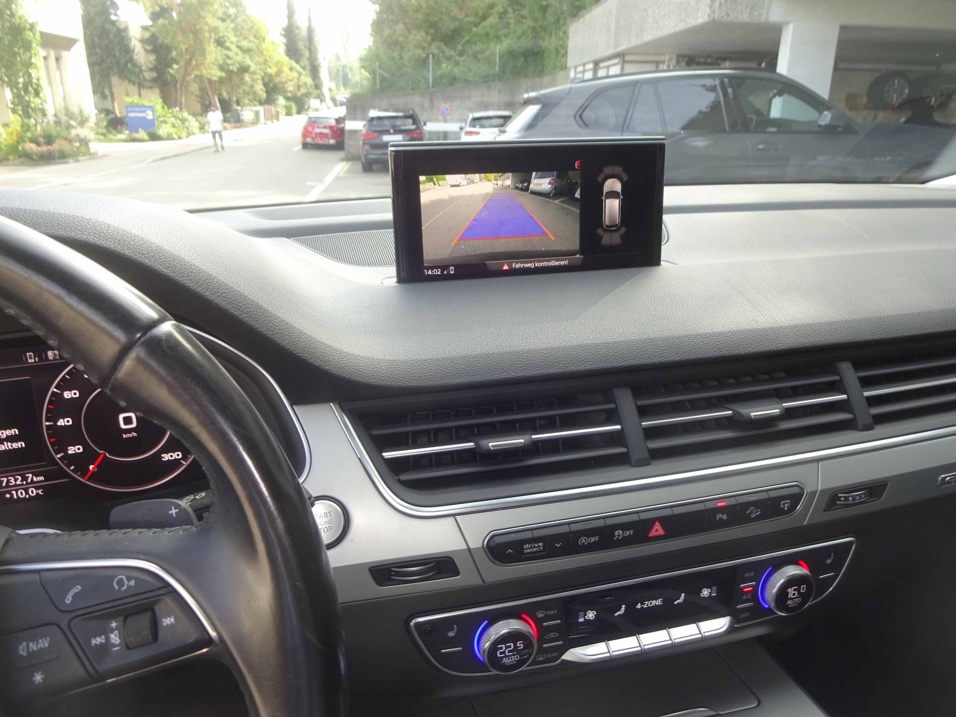 AUDI Q7 3.0 TFSI quattro tiptronic-image-5