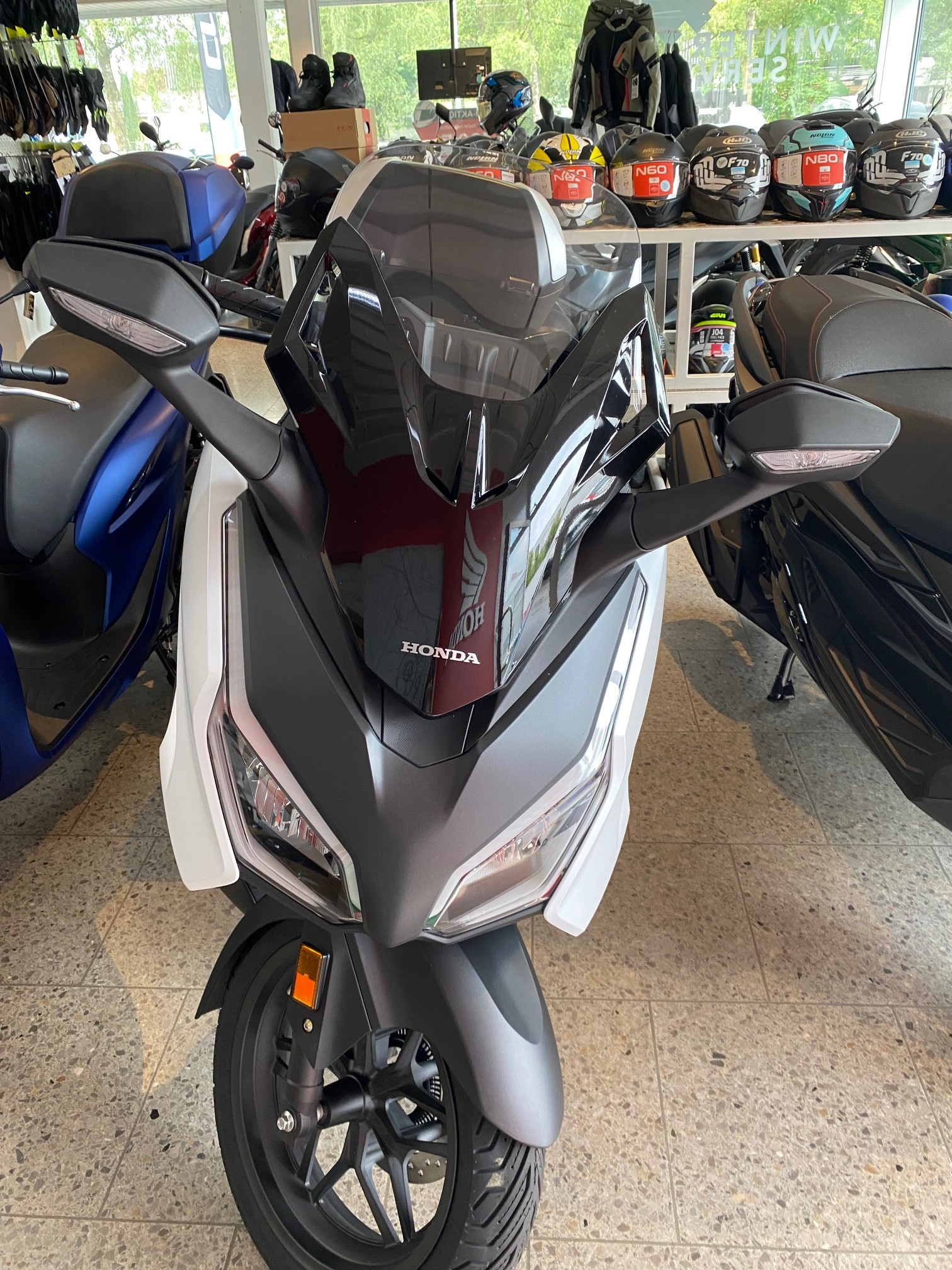HONDA Nss 125 Forza Smart TopBox-showroom-element-1