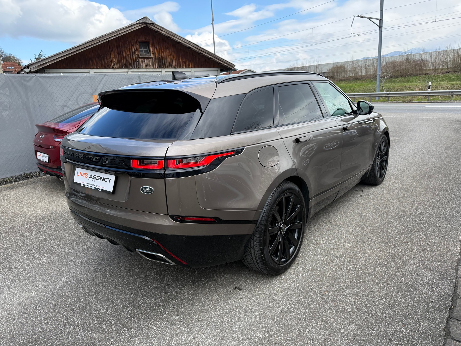 LAND ROVER Range Rover Velar R-Dynamic P 300 SE Automatic-image-5