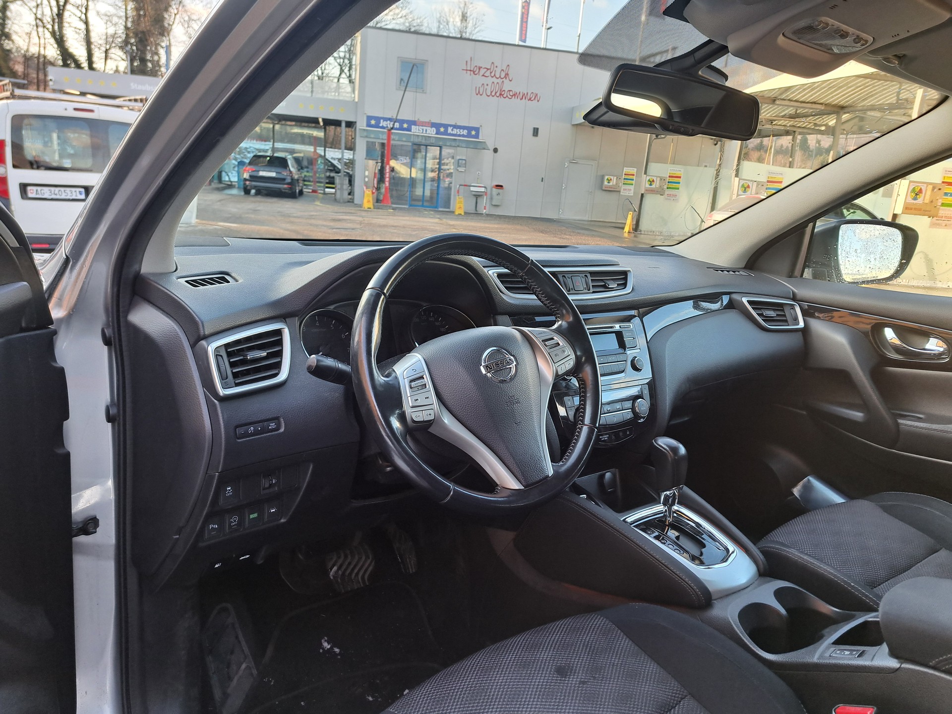 NISSAN Qashqai 1.2 DIG-T acenta Xtronic CVT-image-4