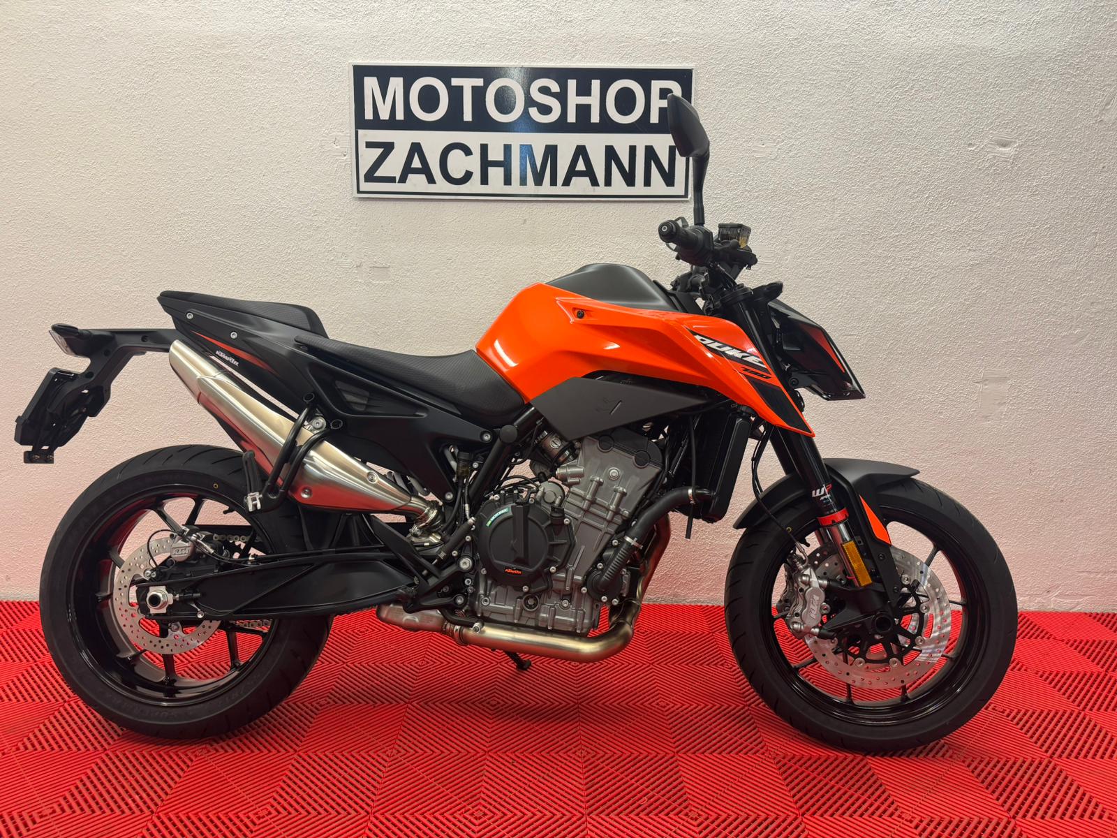 KTM 790 Duke-image-0