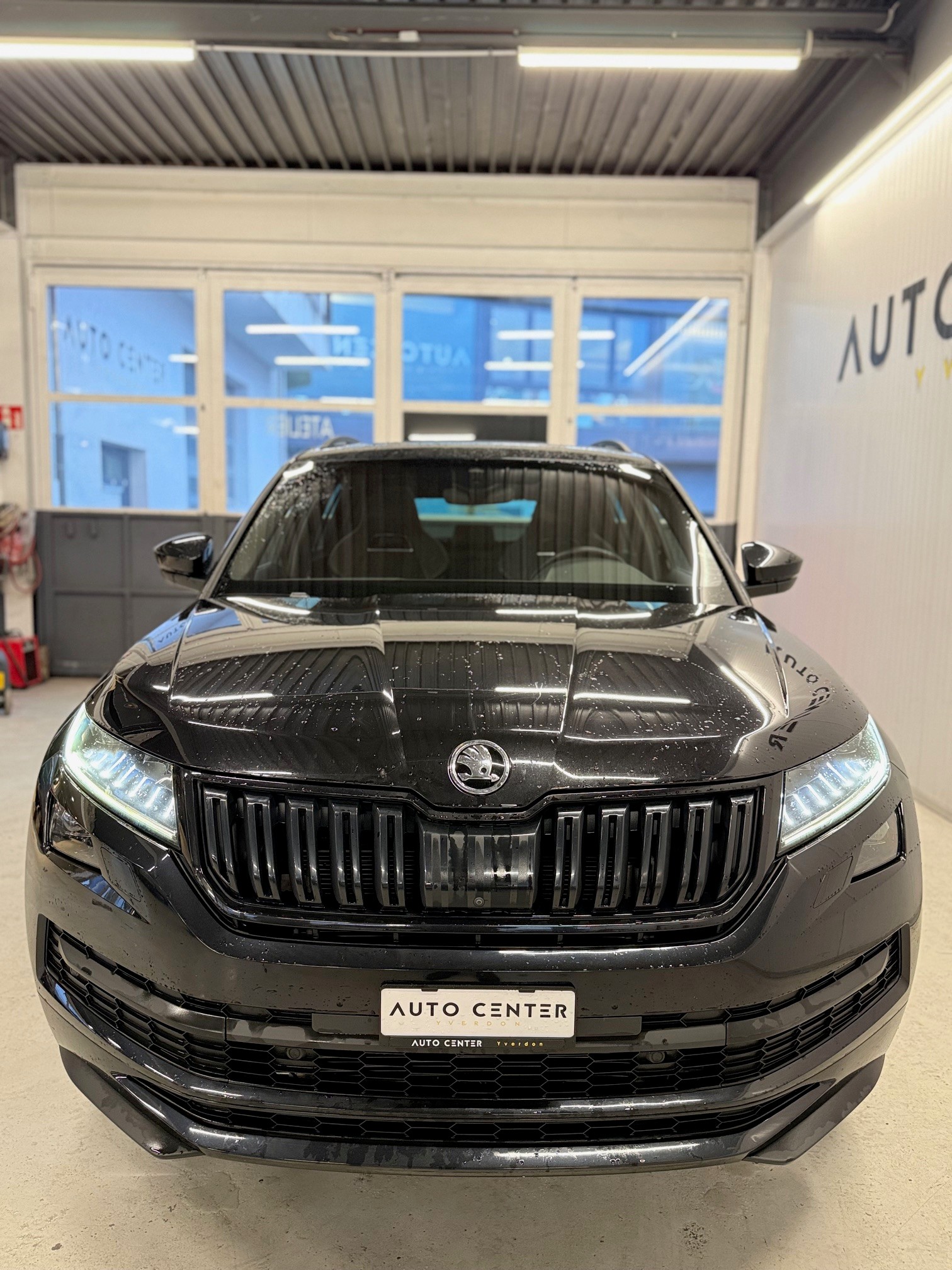 SKODA Kodiaq 2.0 TDI SCR SportLine 4x4 DSG-image-8