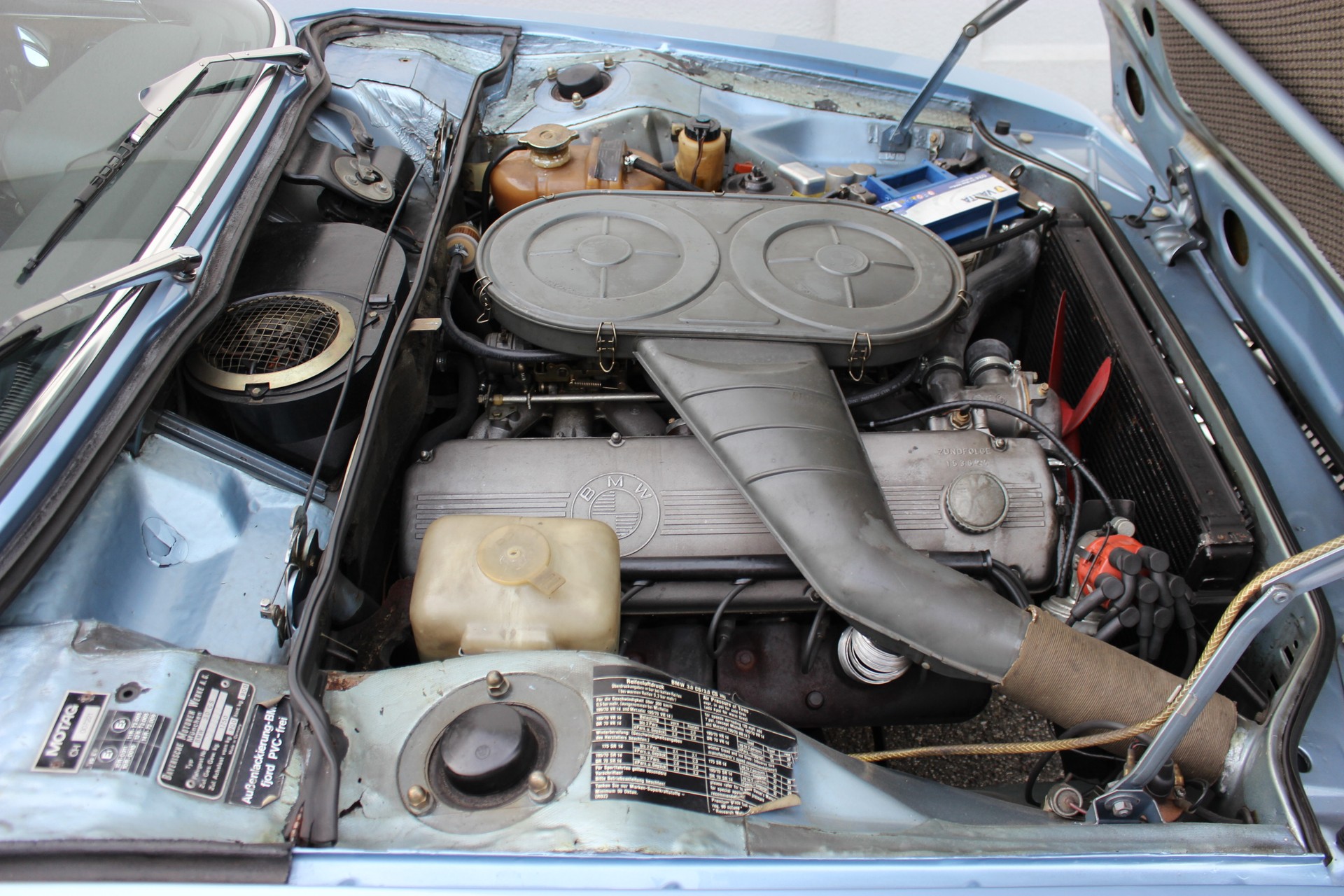 BMW 3.0 CS-image-7