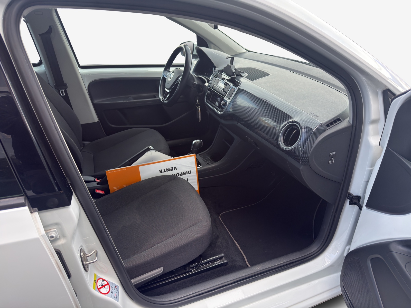 VW e-Up-image-14