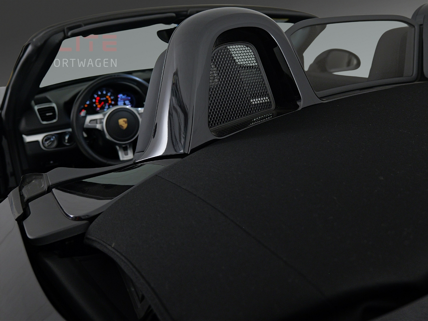 PORSCHE Boxster 2.7 Black Edition-showroom-element-3