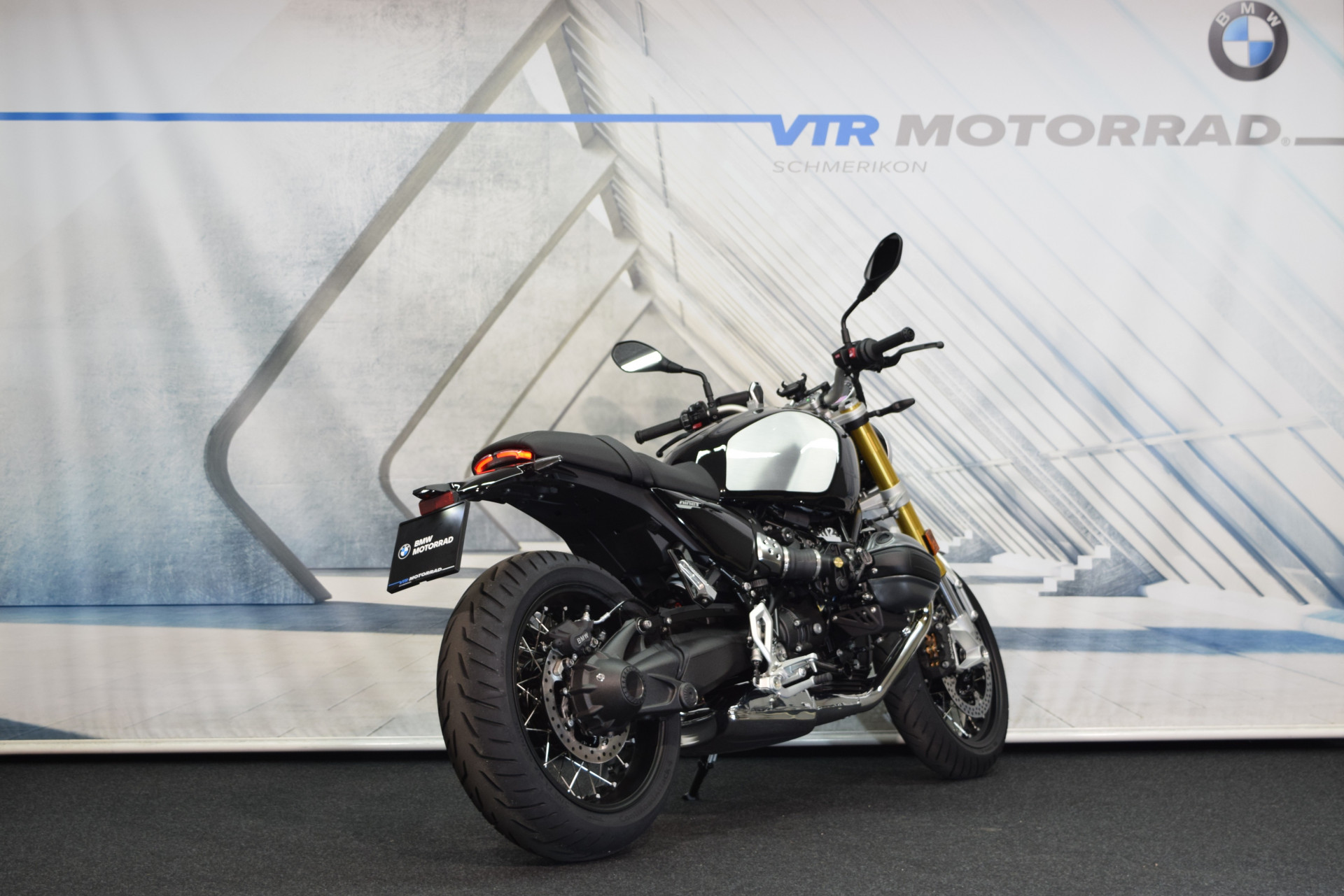 BMW R 12 nineT Vollausstattung- BOXER PRÄMIE-image-2