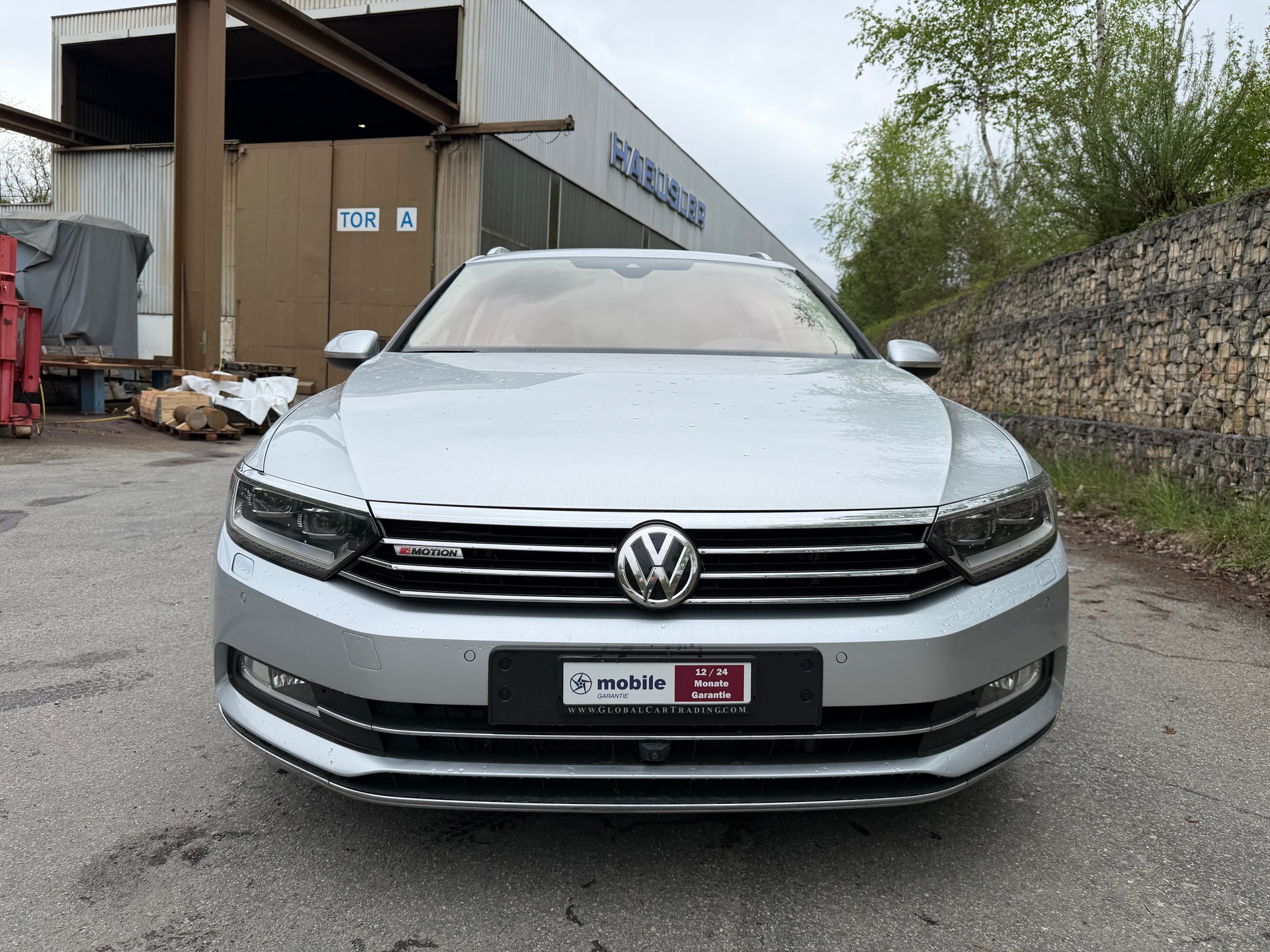 VW Passat Variant 2.0 TDI BMT High. DSG 4Motion-image-1