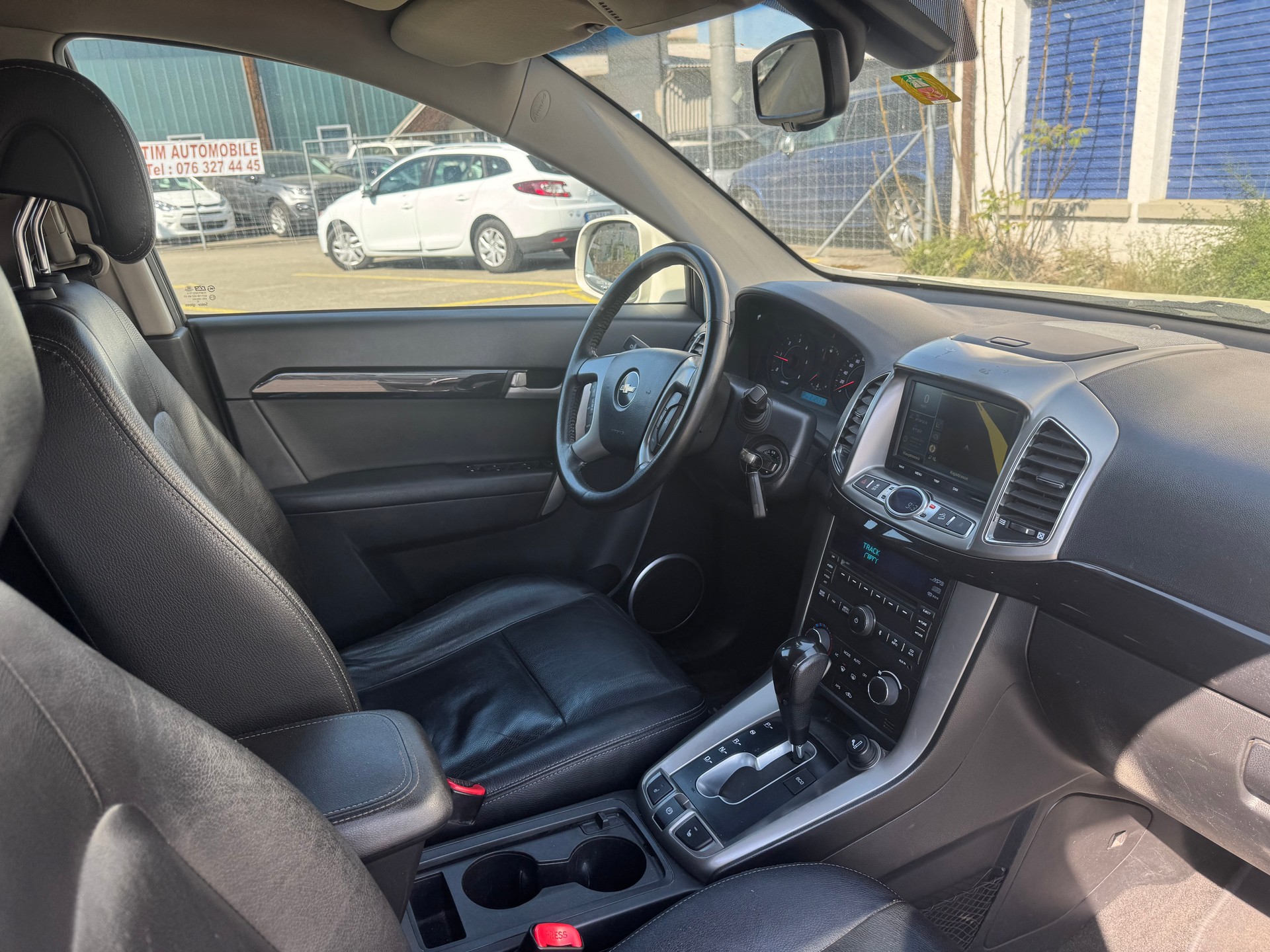 CHEVROLET Captiva 2.2 VCDi LT 4WD Automatic-image-9