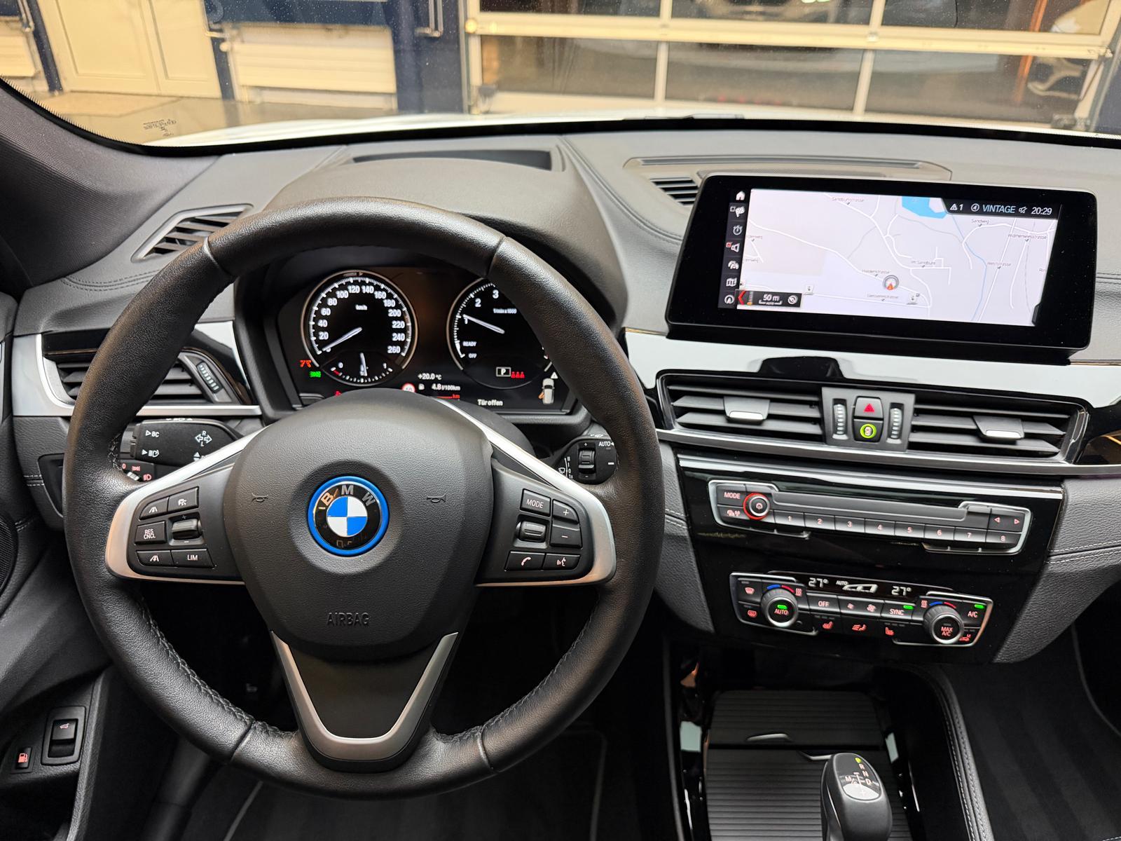 BMW X1 25e xDrive-image-13